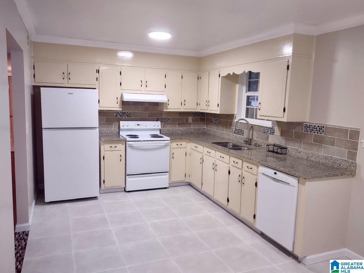 3rd image of 180 Drew Street, Jemison, AL 35085 | MLS# 21459688