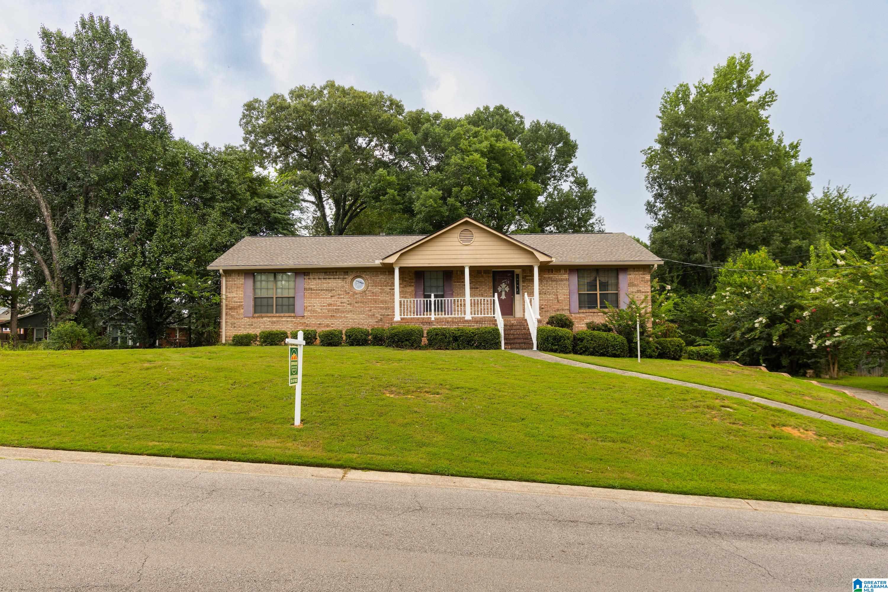 2nd image of 1238 14th Street, Pleasant Grove, AL 35127 | MLS# 21459690