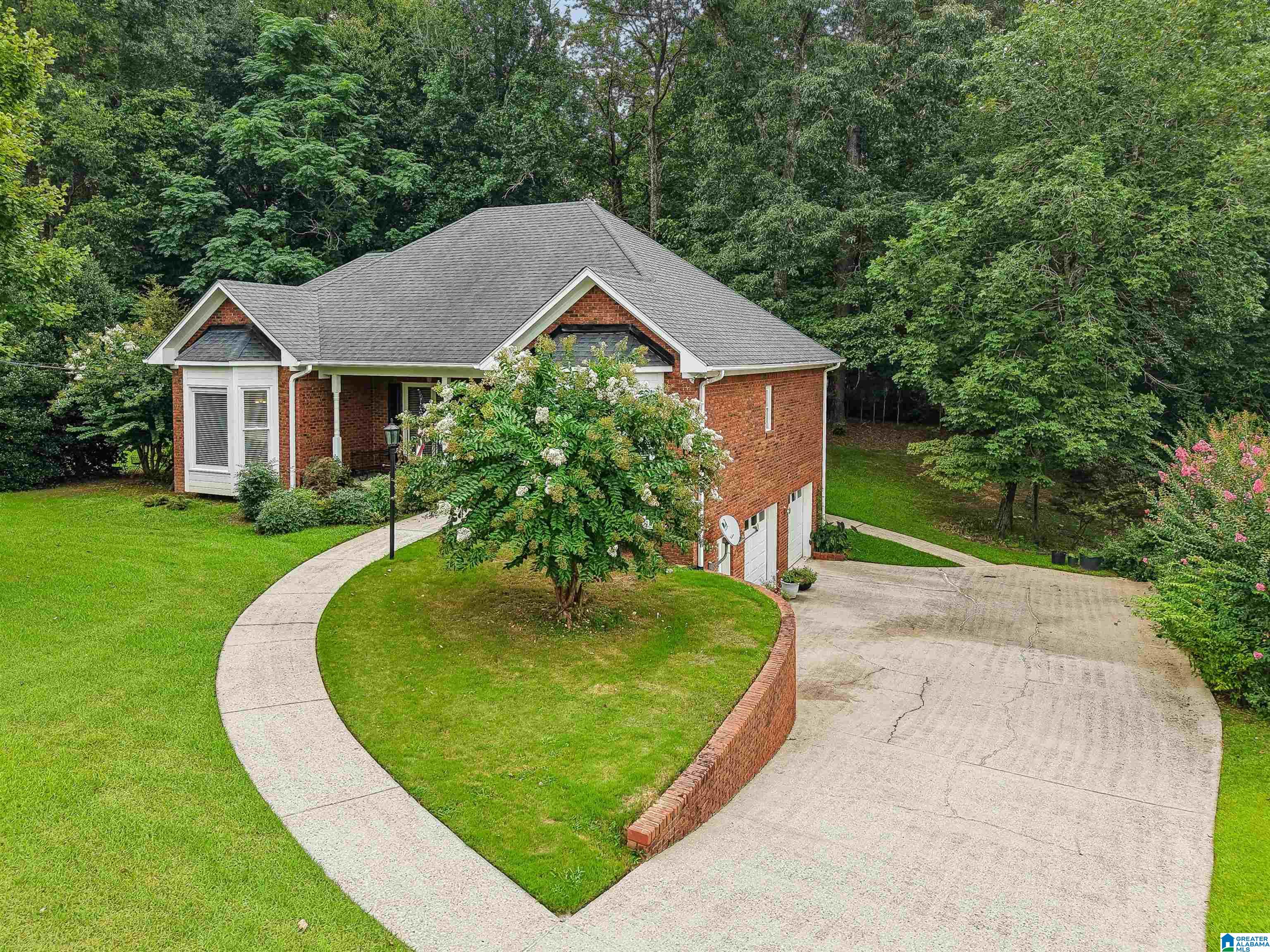 2nd image of 7537 Carriage Cove, Trussville, AL 35173 | MLS# 21459691