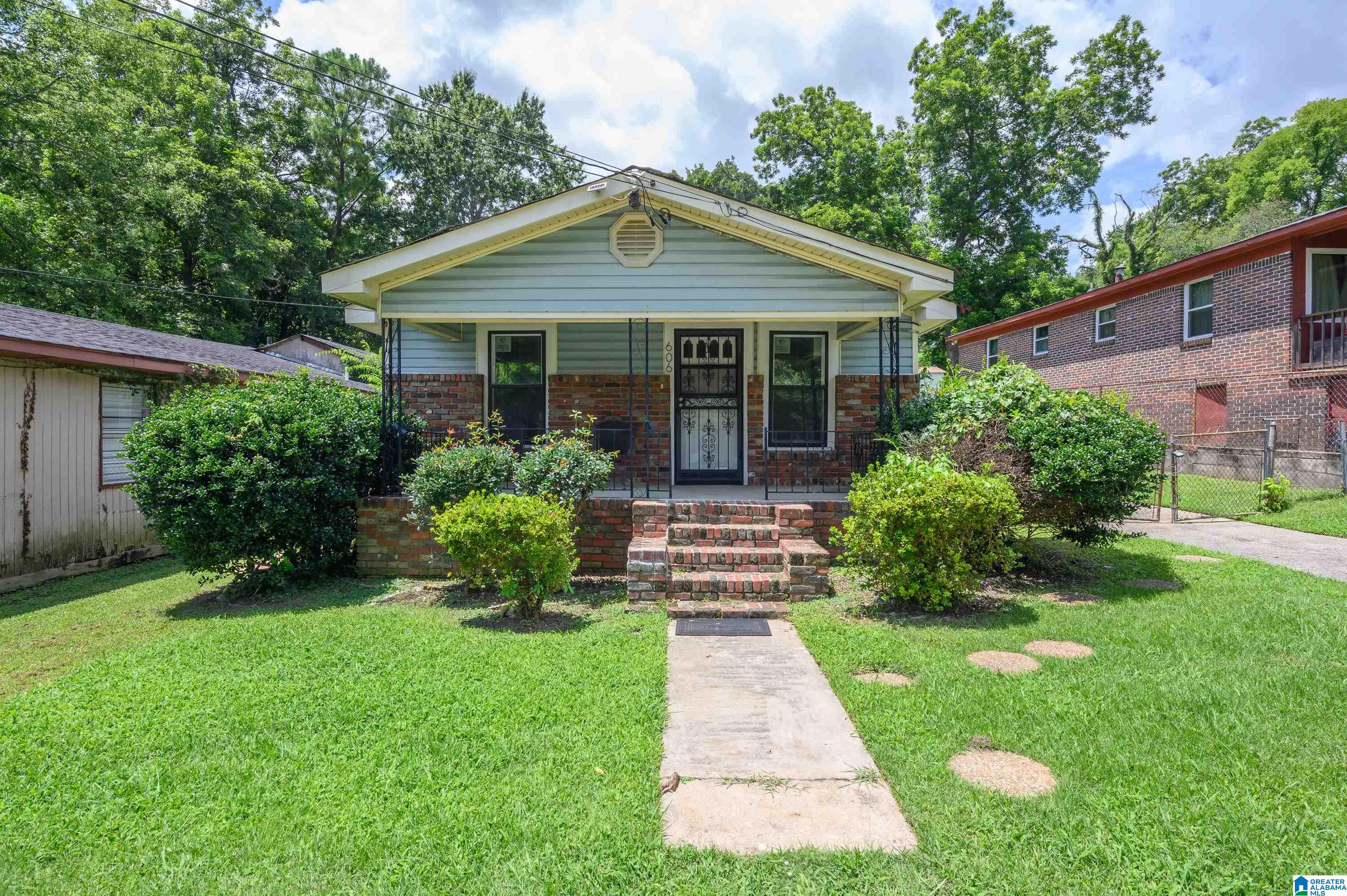 Photo 1 of Single family home for sale at 606 Antwerp Ave, Birmingham, AL 35212 | MLS# 21459713 | Listing updated on 2026-07-24
