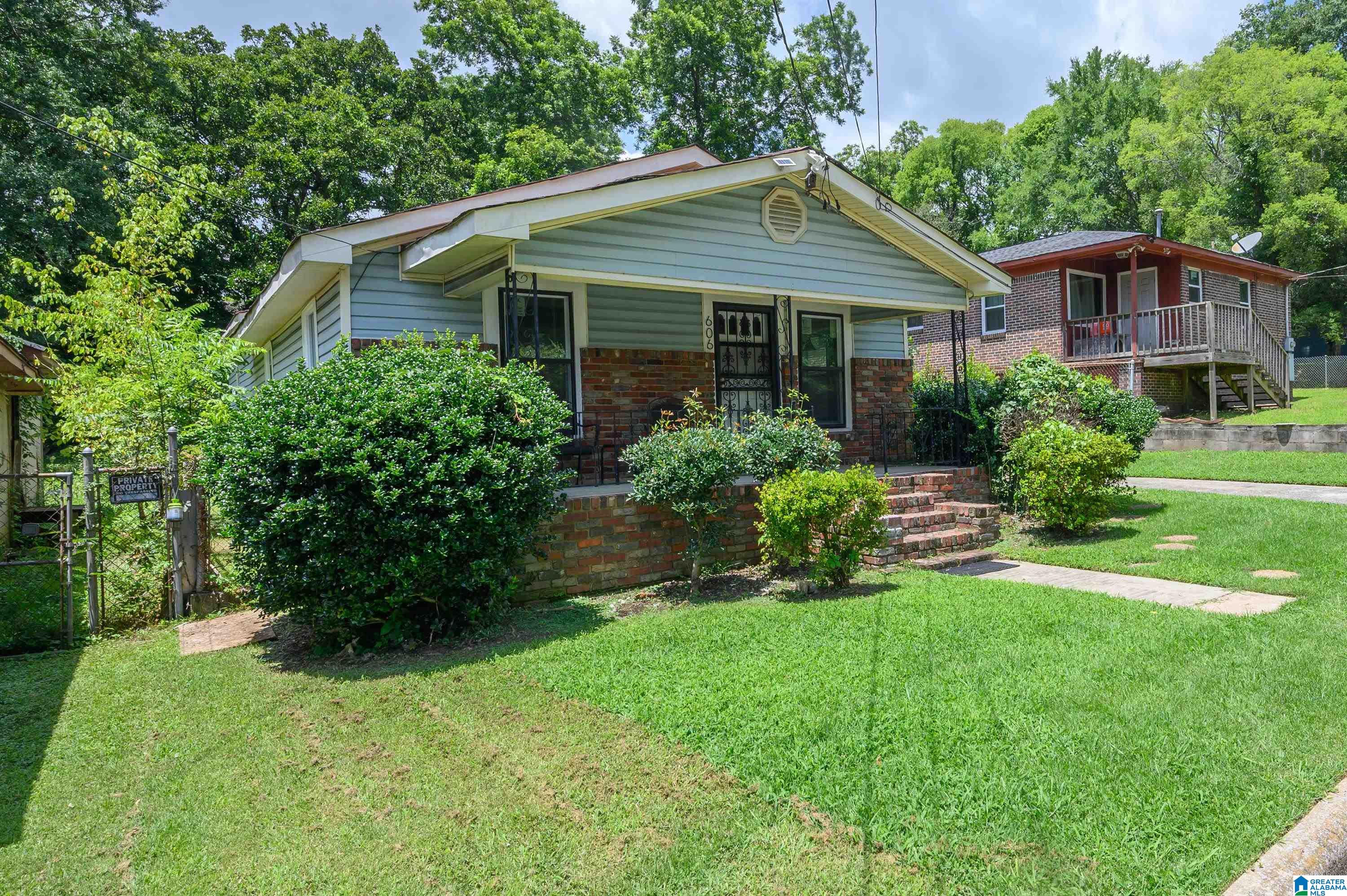 Photo 2 of Single family home for sale at 606 Antwerp Ave, Birmingham, AL 35212 | MLS# 21459713 | Listing updated on 2026-07-24