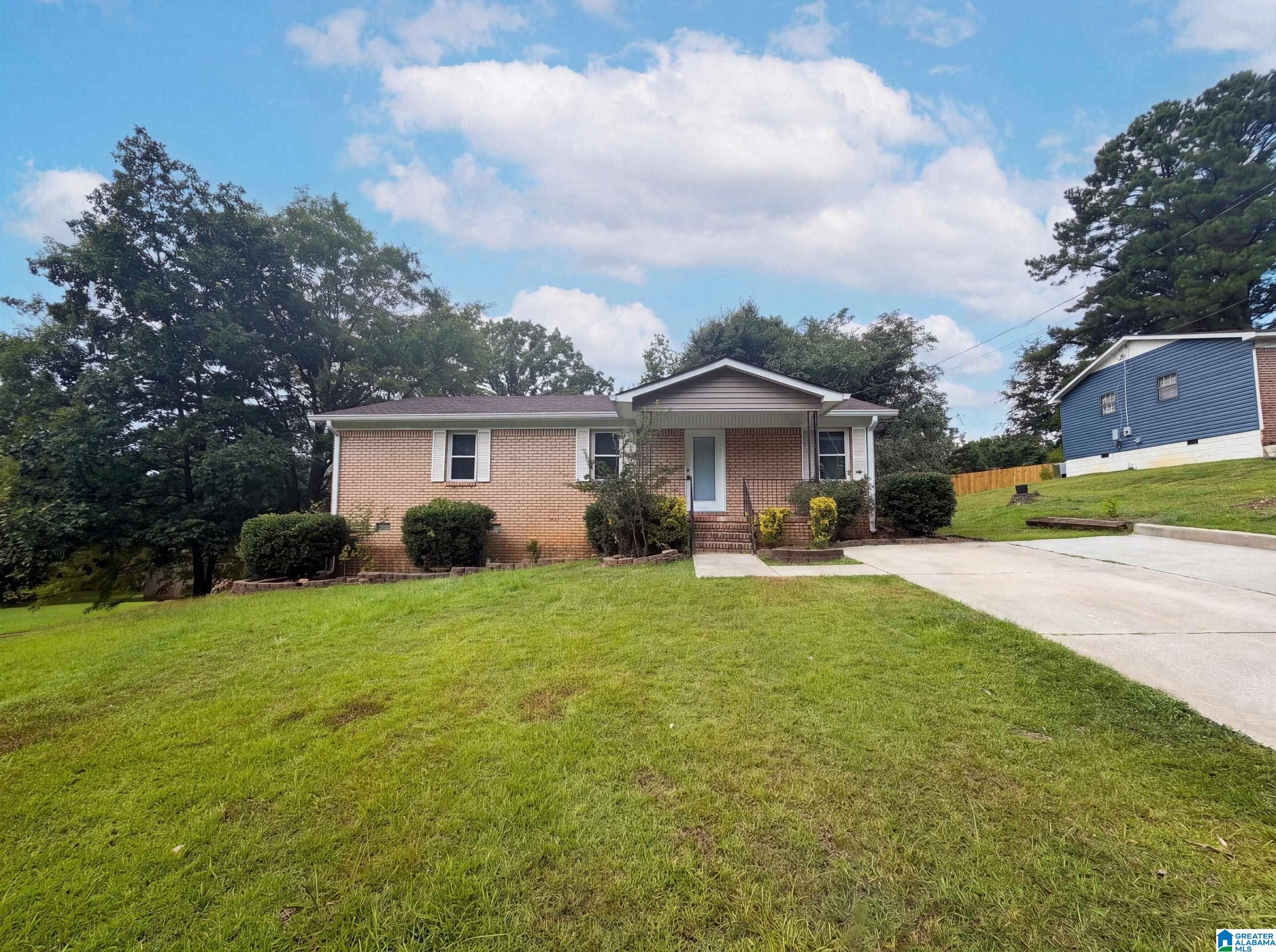 Photo 1 of Single family home for sale at 694 Cummins Ave, Bessemer, AL 35023 | MLS# 21459721 | Listing updated on 2026-09-17