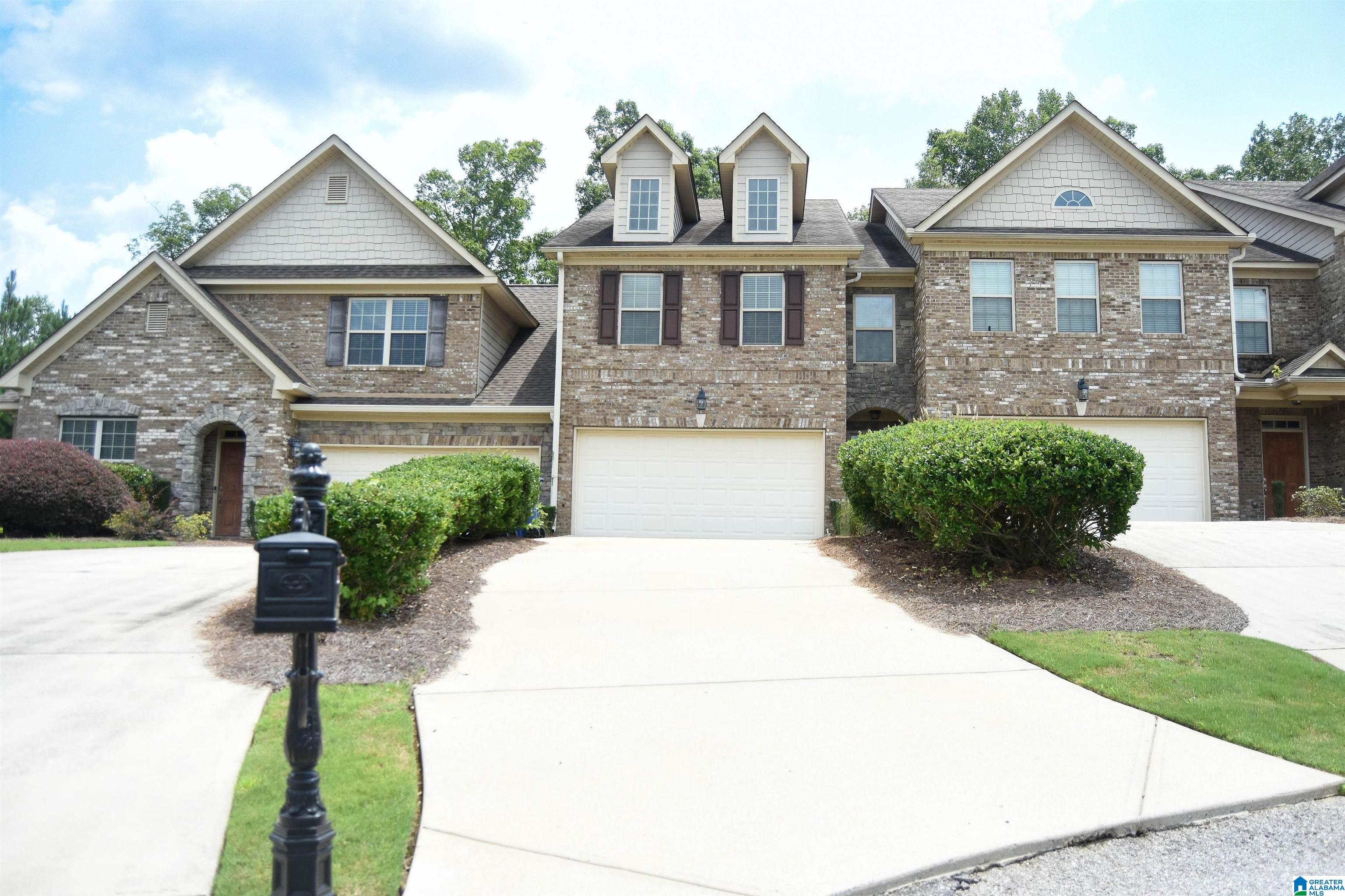 Photo 3 of Townhouse for sale at 93 Puttenum Way, Oxford, AL 36203 | MLS# 21459730 | Listing updated on 2026-09-14