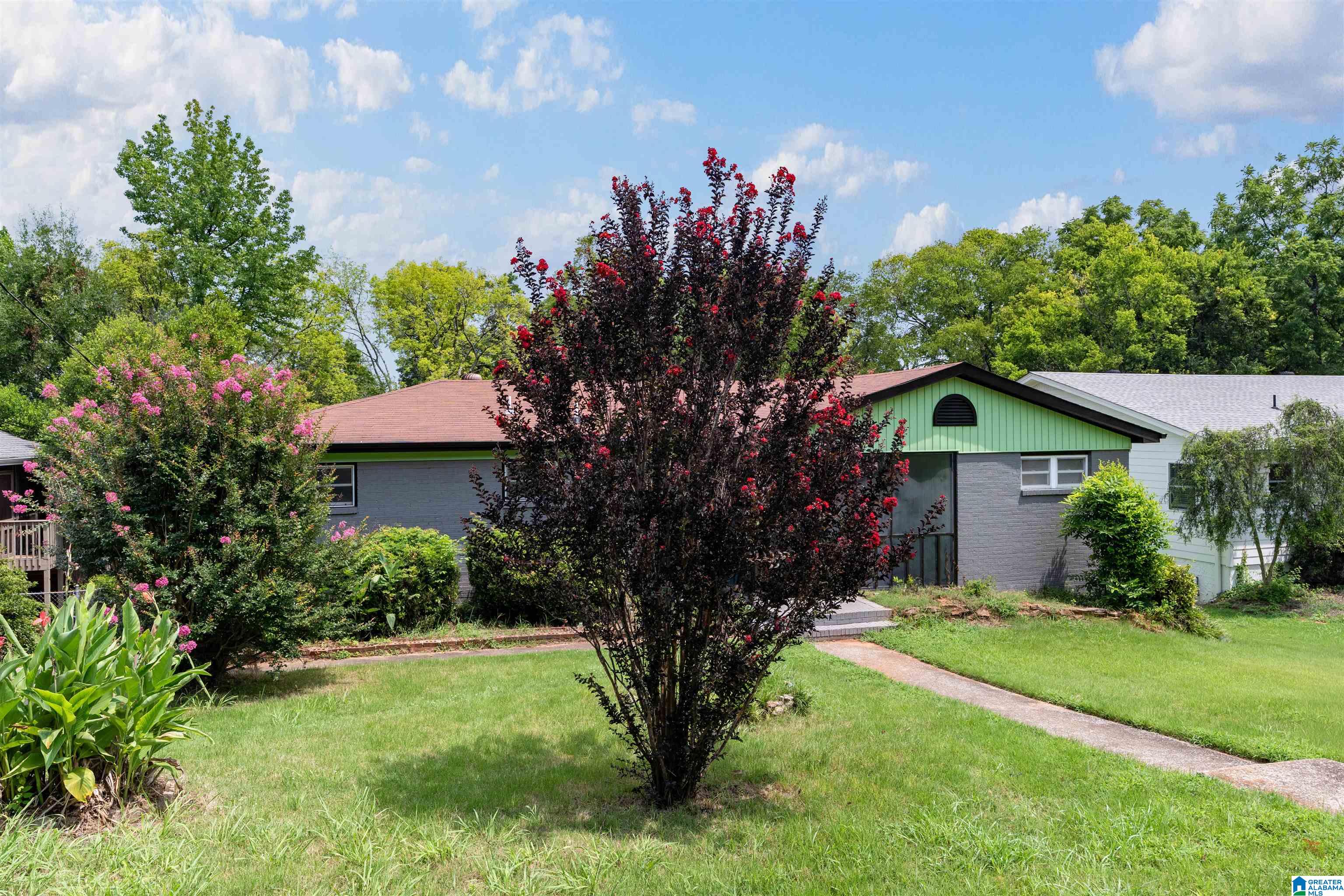 Photo 3 of Single family home for sale at 344 22nd Avenue S, Birmingham, AL 35205 | MLS# 21459739 | Listing updated on 2026-07-31