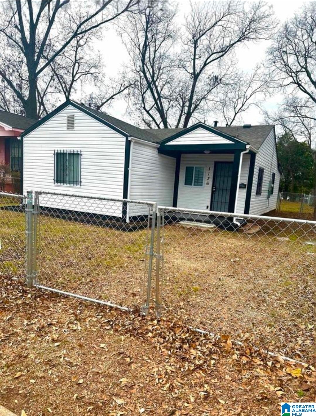Photo 8 of Single family home for sale at 1136 44th Street N, Birmingham, AL 35212 | MLS# 21459743 | Listing updated on 2026-07-30