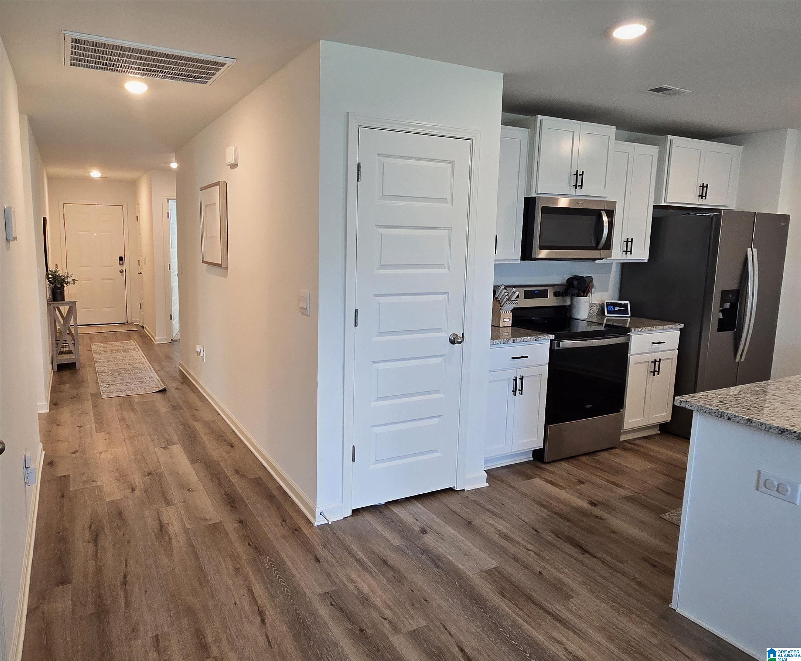 Photo 4 of Single family home for sale at 536 Koslin Way, Calera, AL 35040 | MLS# 21459748 | Listing updated on 2026-07-27