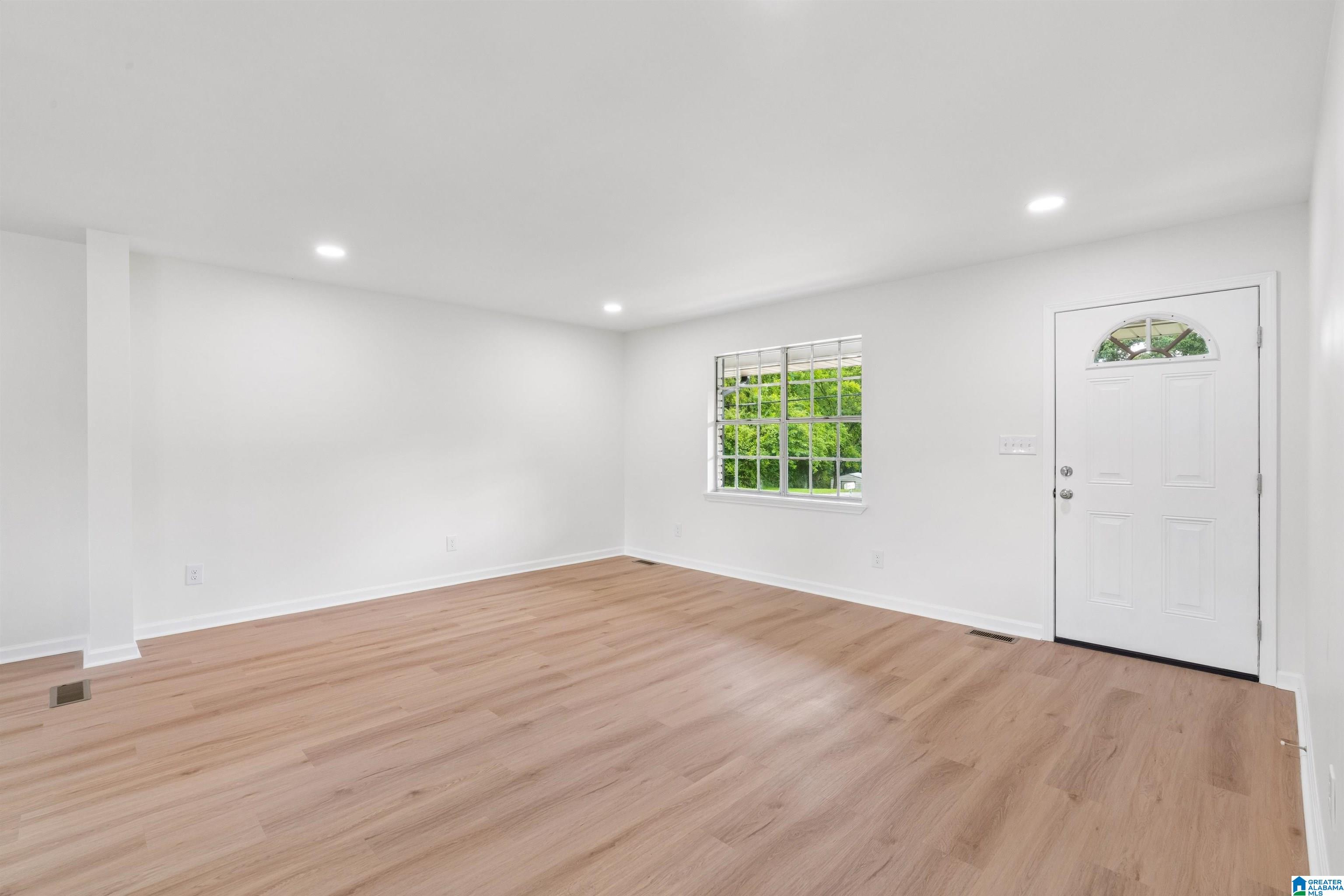 Photo 3 of Single family home for sale at 508 Tambay Dr, Birmingham, AL 35217 | MLS# 21459755 | Listing updated on 2026-09-13