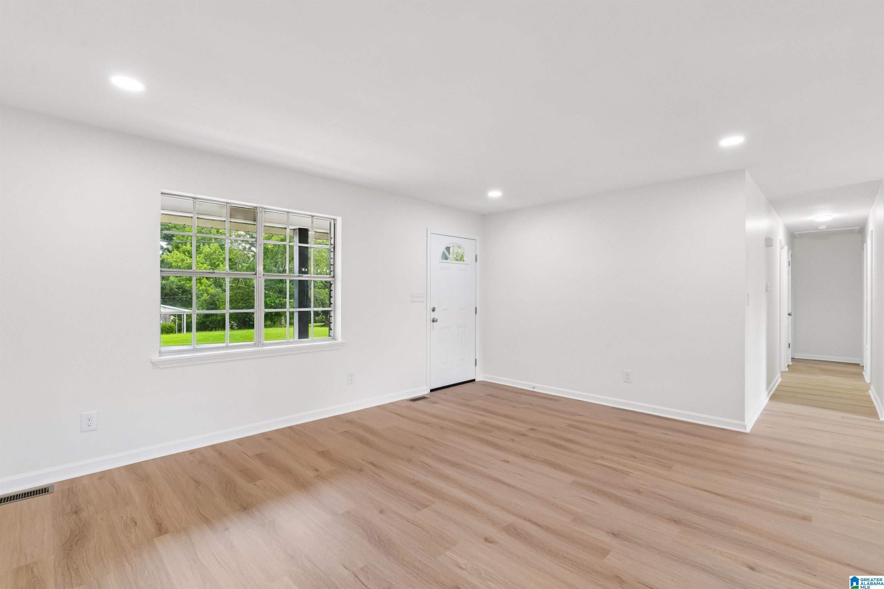 Photo 3 of Single family home for sale at 508 Tambay Dr, Birmingham, AL 35217 | MLS# 21459755 | Listing updated on 2026-09-13