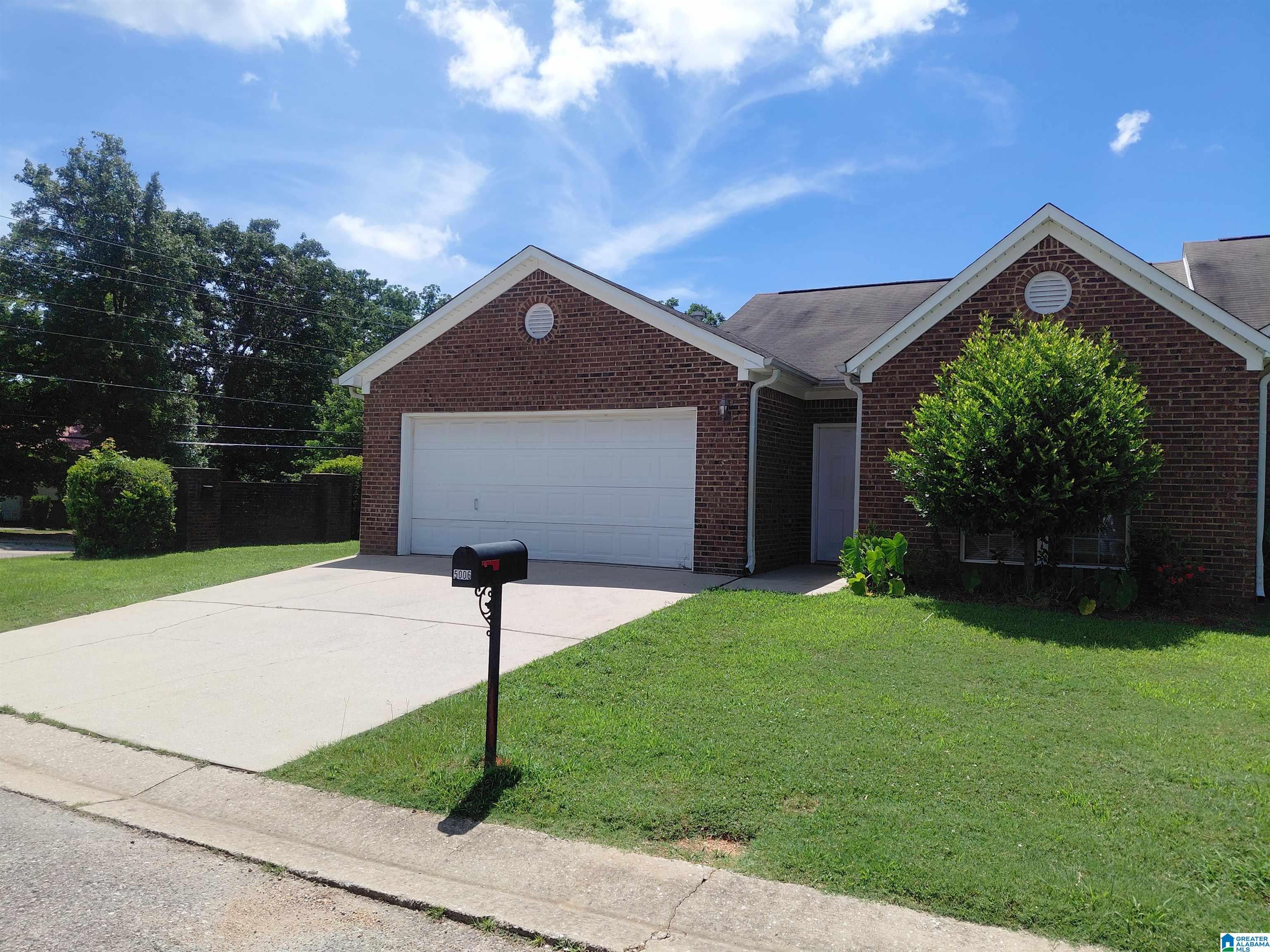 Photo 2 of Townhouse for sale at 5006 Matt Dr, Center Point, AL 35215 | MLS# 21459803 | Listing updated on 2026-09-17