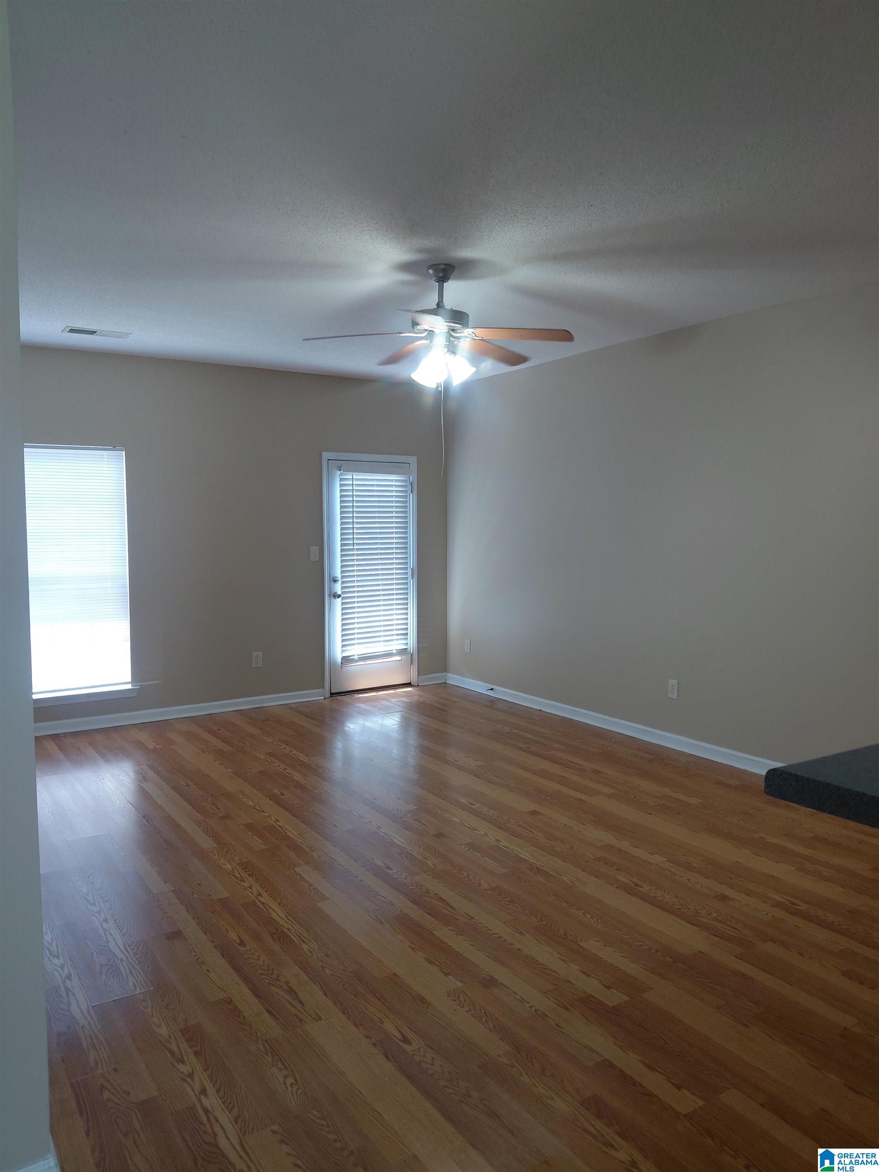 Photo 4 of Townhouse for sale at 5006 Matt Dr, Center Point, AL 35215 | MLS# 21459803 | Listing updated on 2026-09-17