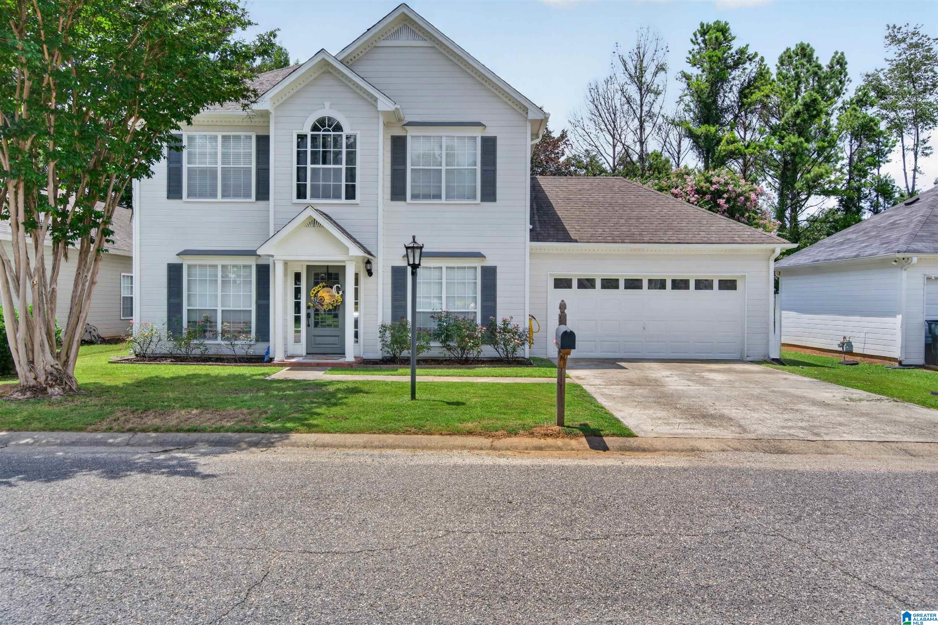 Photo 1 of Single family home for sale at 126 Crestmont Ln, Pelham, AL 35124 | MLS# 21459812 | Listing updated on 2026-08-31