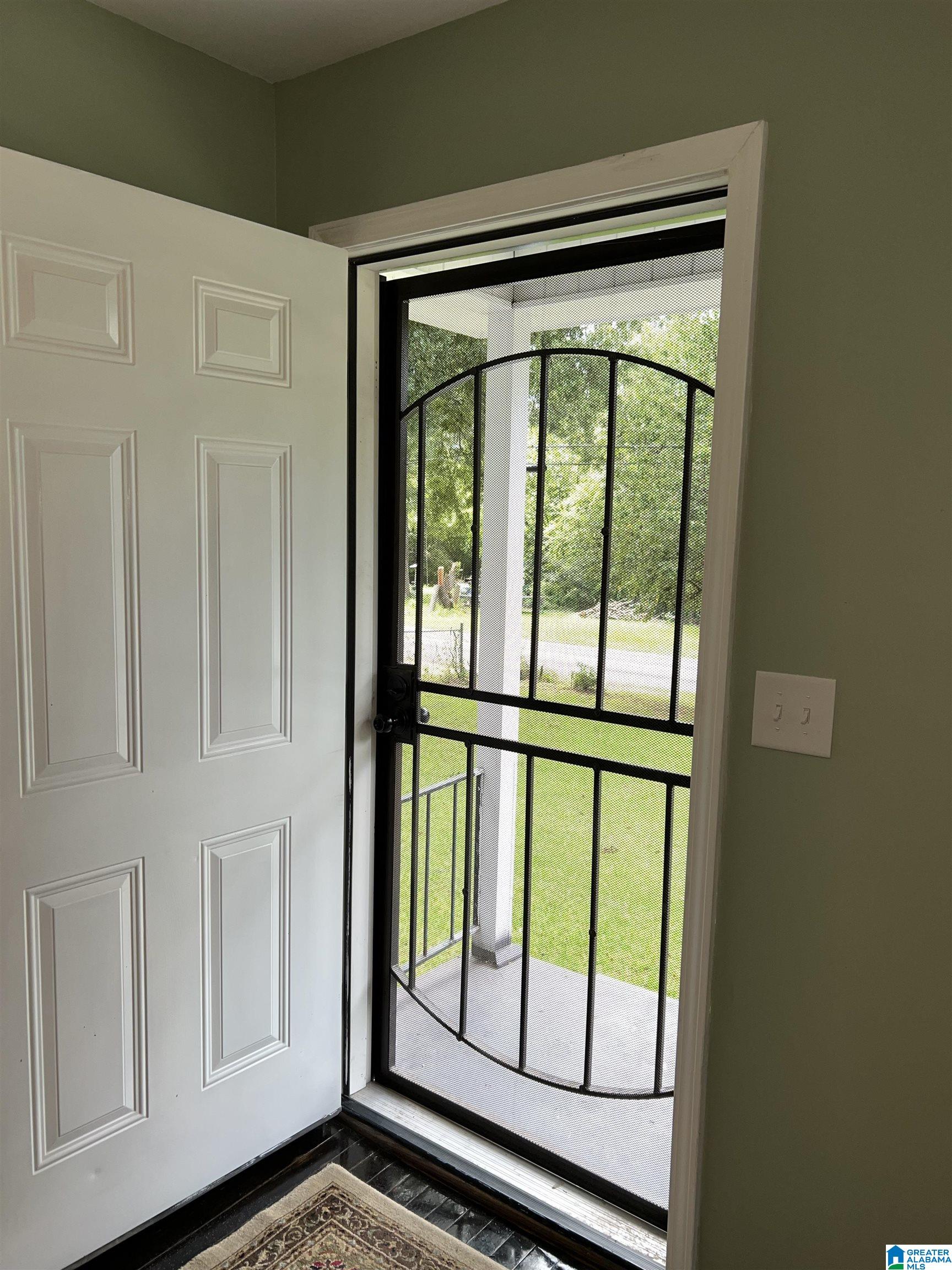 Photo 2 of Single family home for sale at 424 12th Avenue, Birmingham, AL 35228 | MLS# 21459816 | Listing updated on 2026-07-23