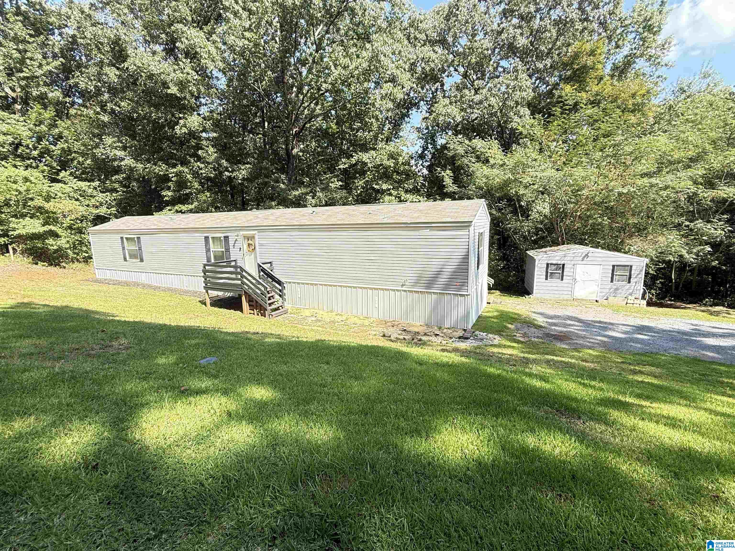 Photo 2 of Single family home for sale at 678 Inthawoods Cir, Trussville, AL 35173 | MLS# 21459822 | Listing updated on 2026-09-18
