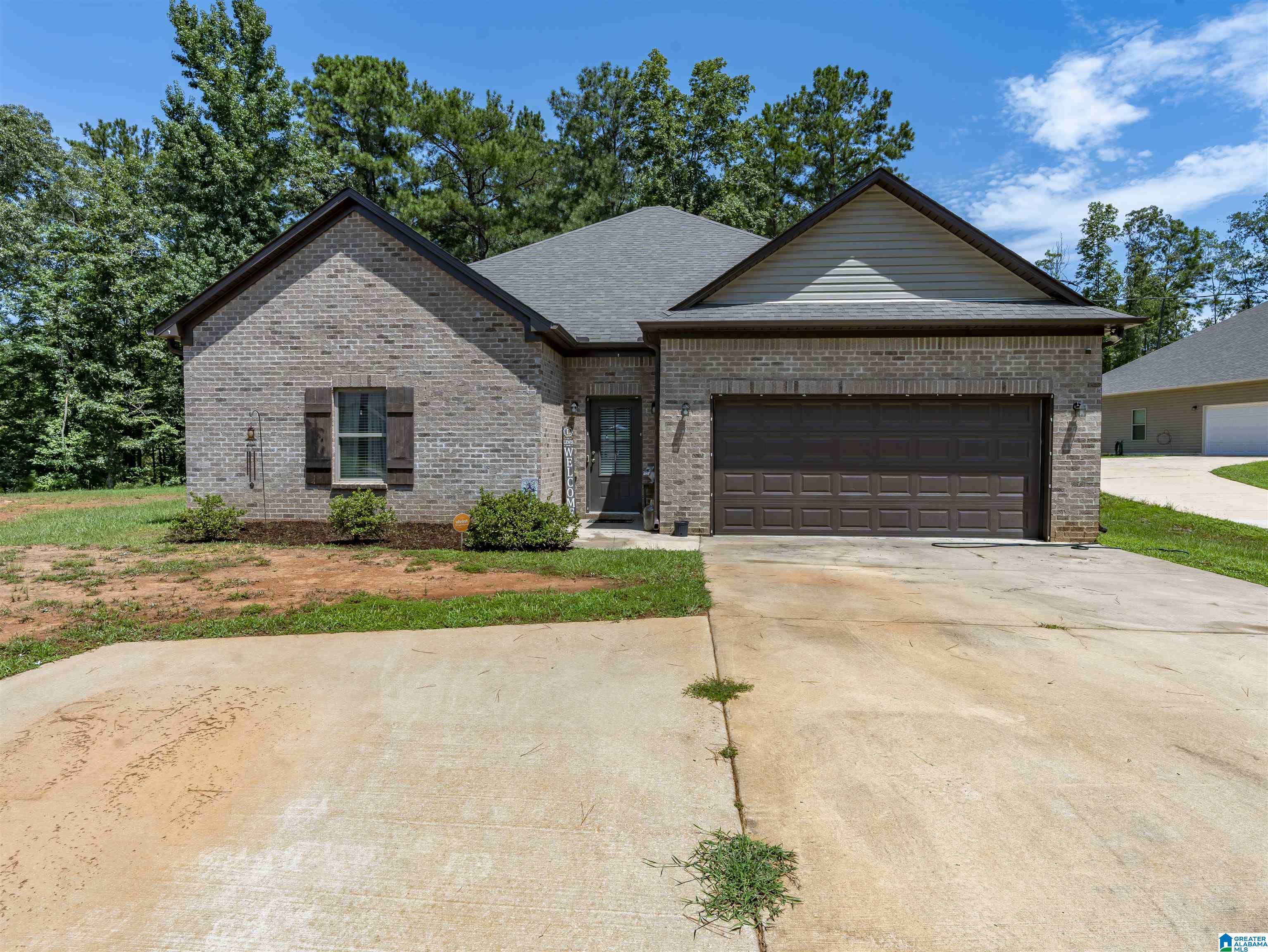 Photo 3 of Single family home for sale at 10929 Woodland Dr, Mc Calla, AL 35111 | MLS# 21459832 | Listing updated on 2026-09-09
