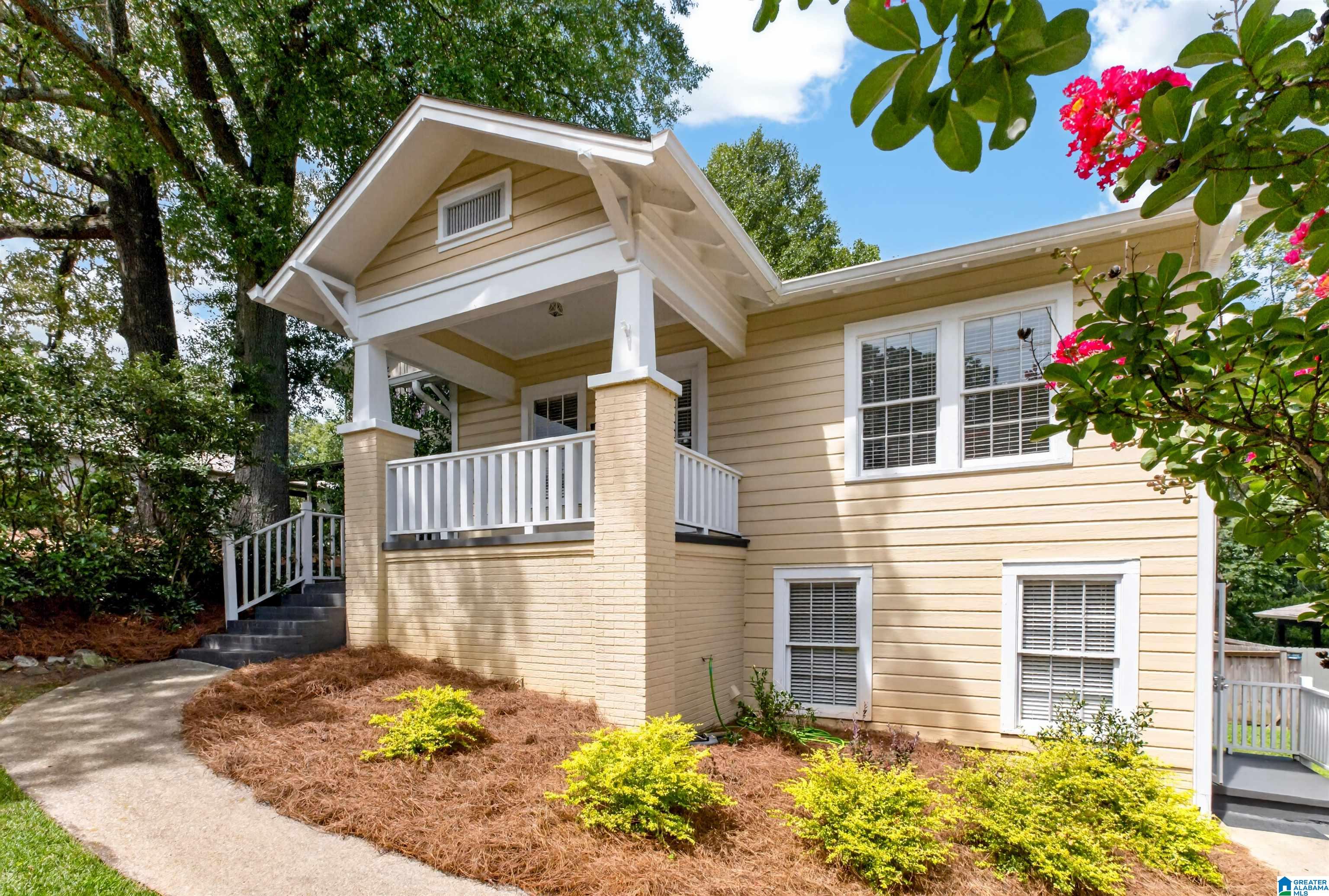 Photo 2 of Single family home for sale at 720 39th Street S, Birmingham, AL 35222 | MLS# 21459856 | Listing updated on 2026-08-31