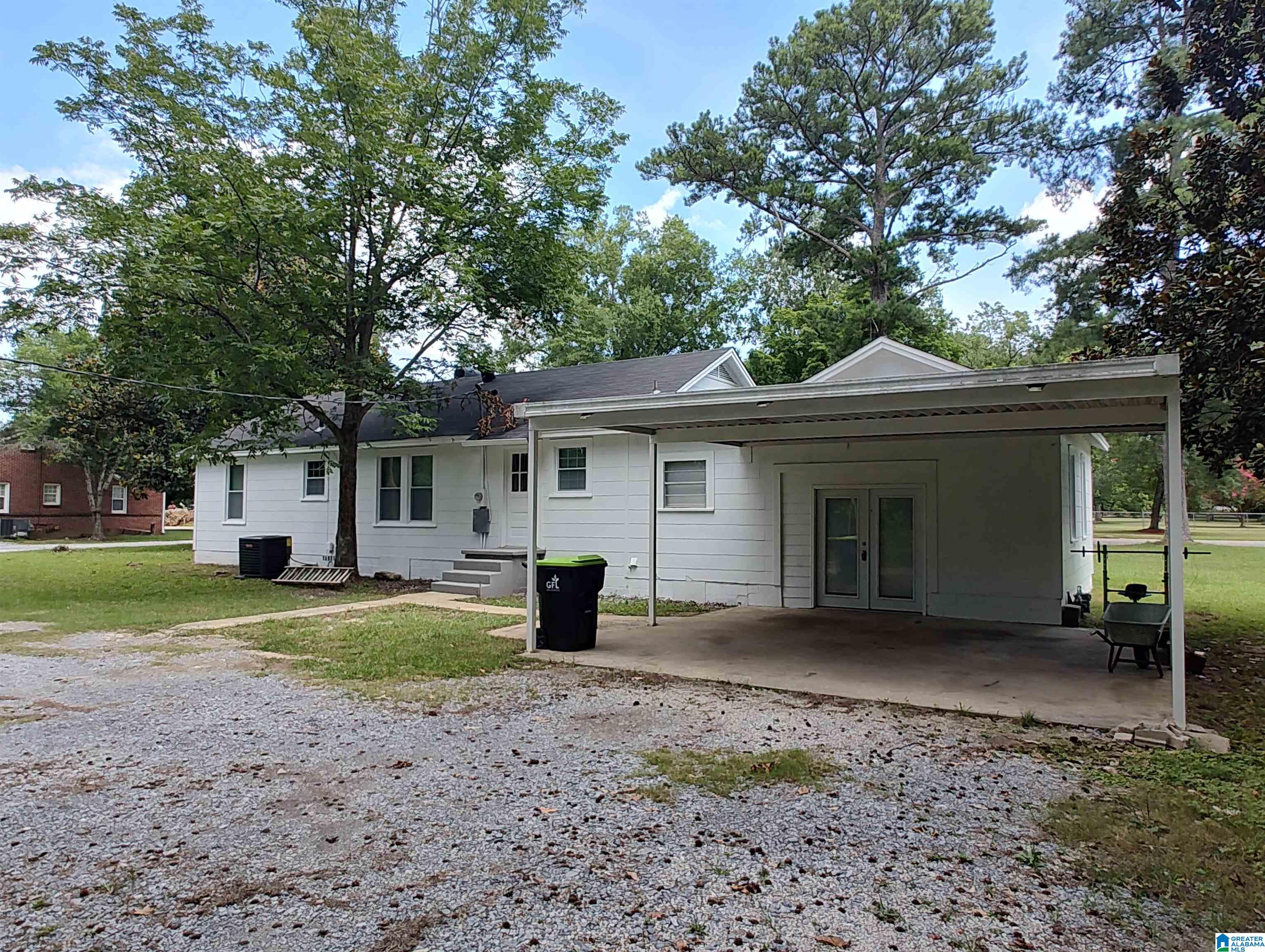 4th image of 1000 W Park Street, Sylacauga, AL 35150 | MLS# 21459861