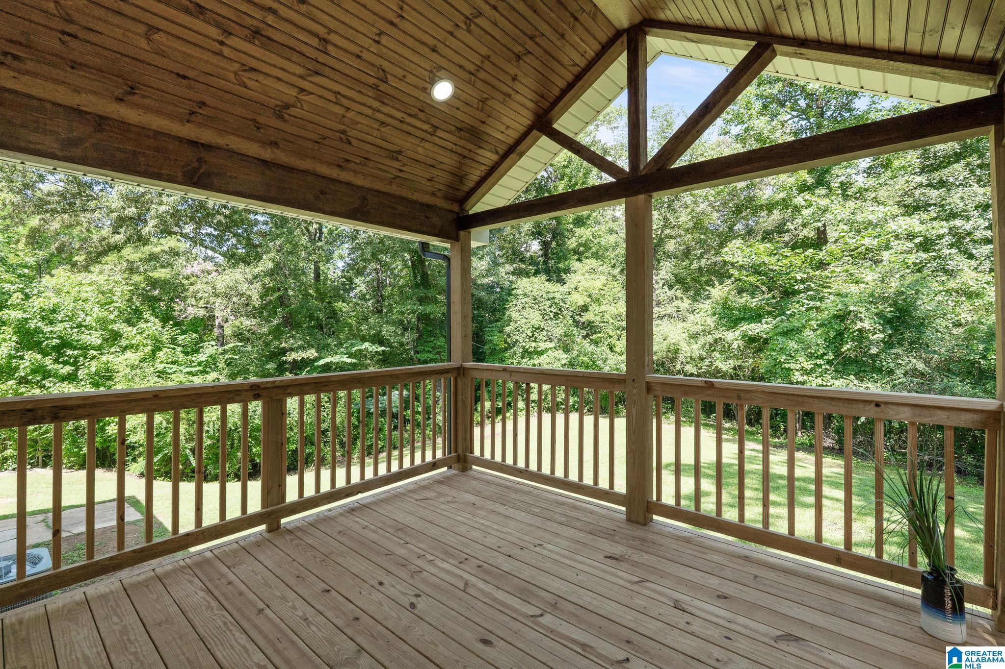 Photo 3 of Sale Pending at 3116 Teresa Dr, Birmingham, AL 35217 | MLS# 21459897 | Listing updated on 2026-08-22