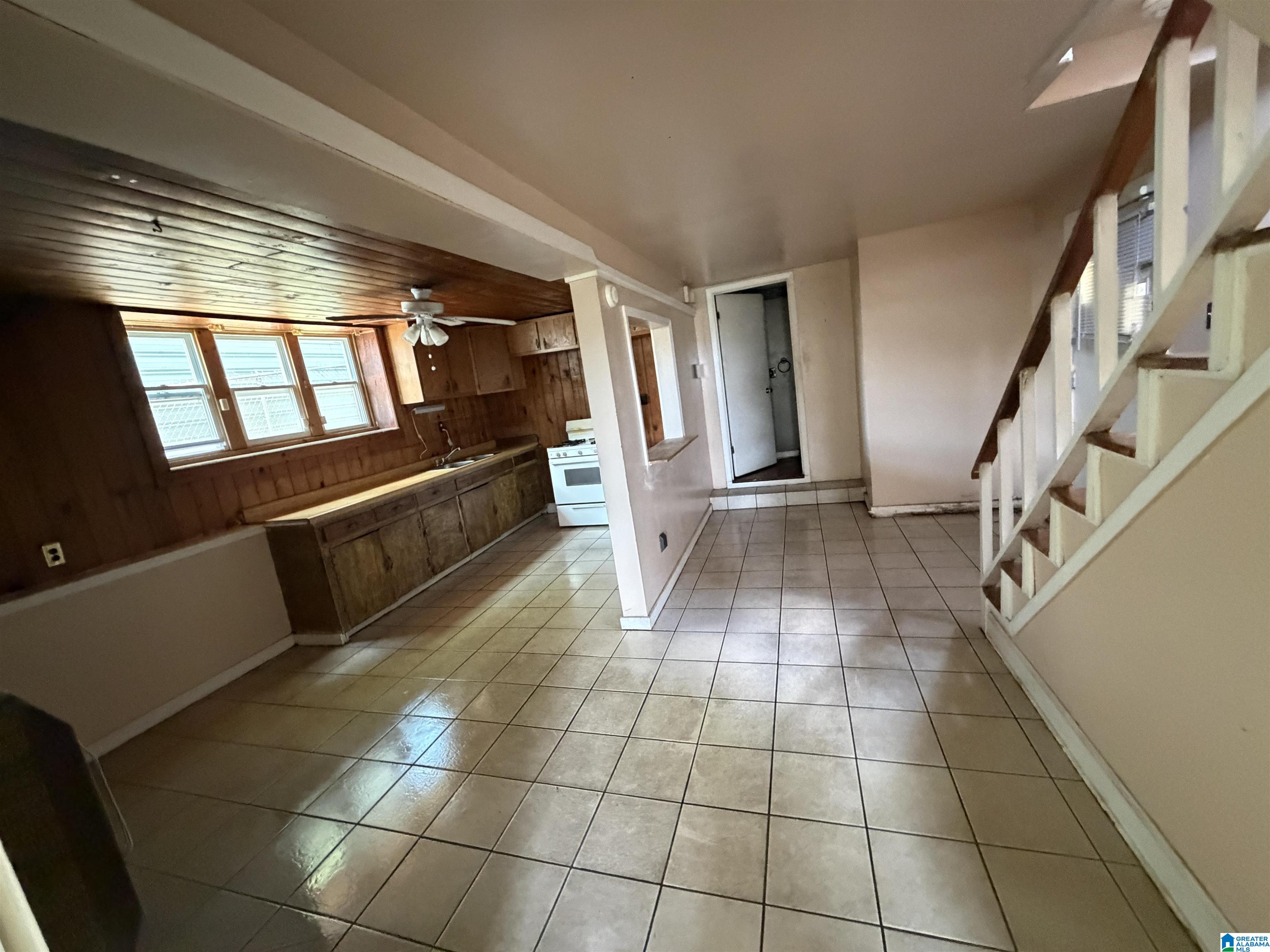 Photo 3 of Single family home for sale at 1624 32nd St Ensley, Birmingham, AL 35208 | MLS# 21459912 | Listing updated on 2026-09-03