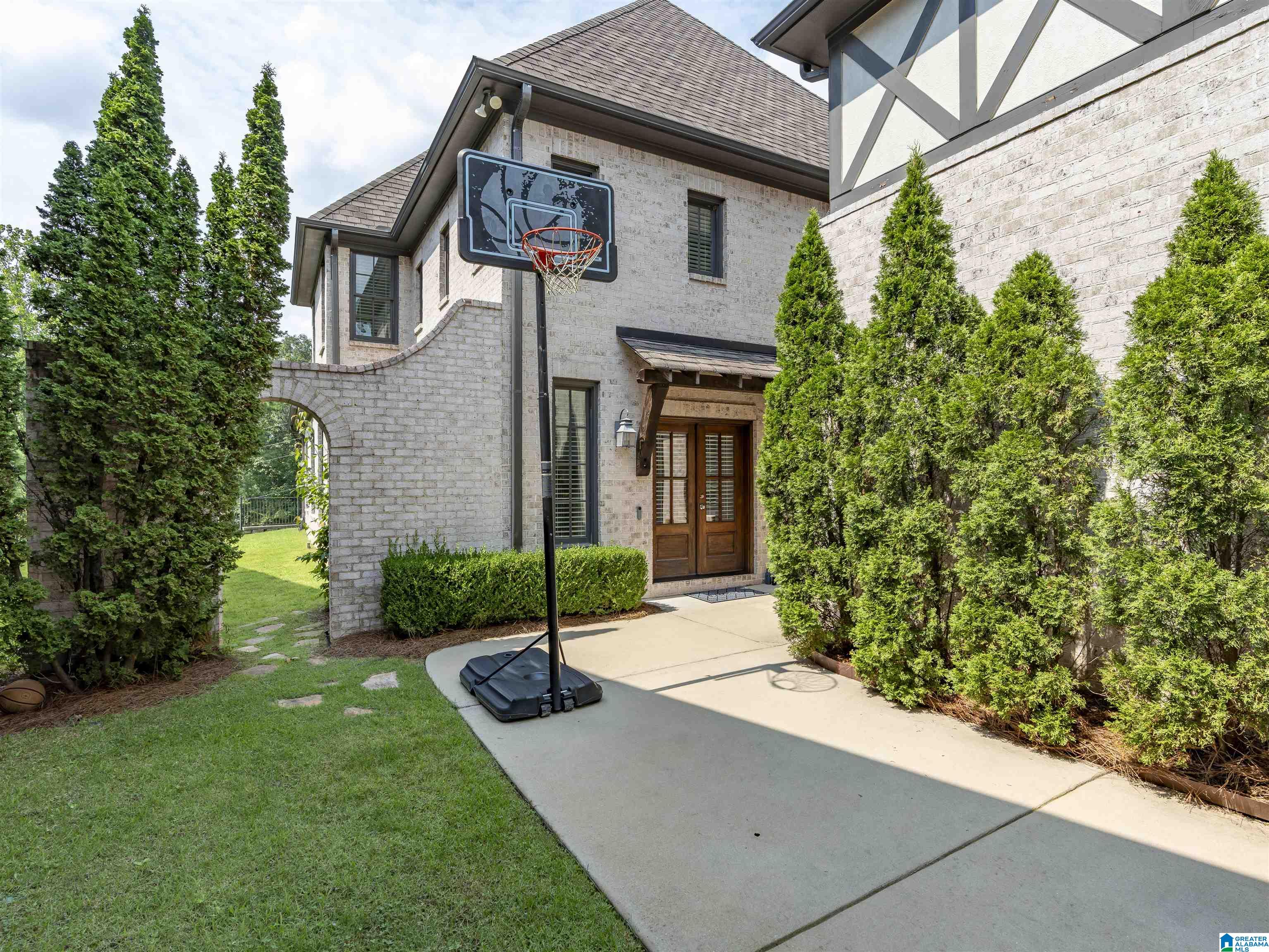 4th image of 5552 Northridge Circle, Birmingham, AL 35244 | MLS# 21459917