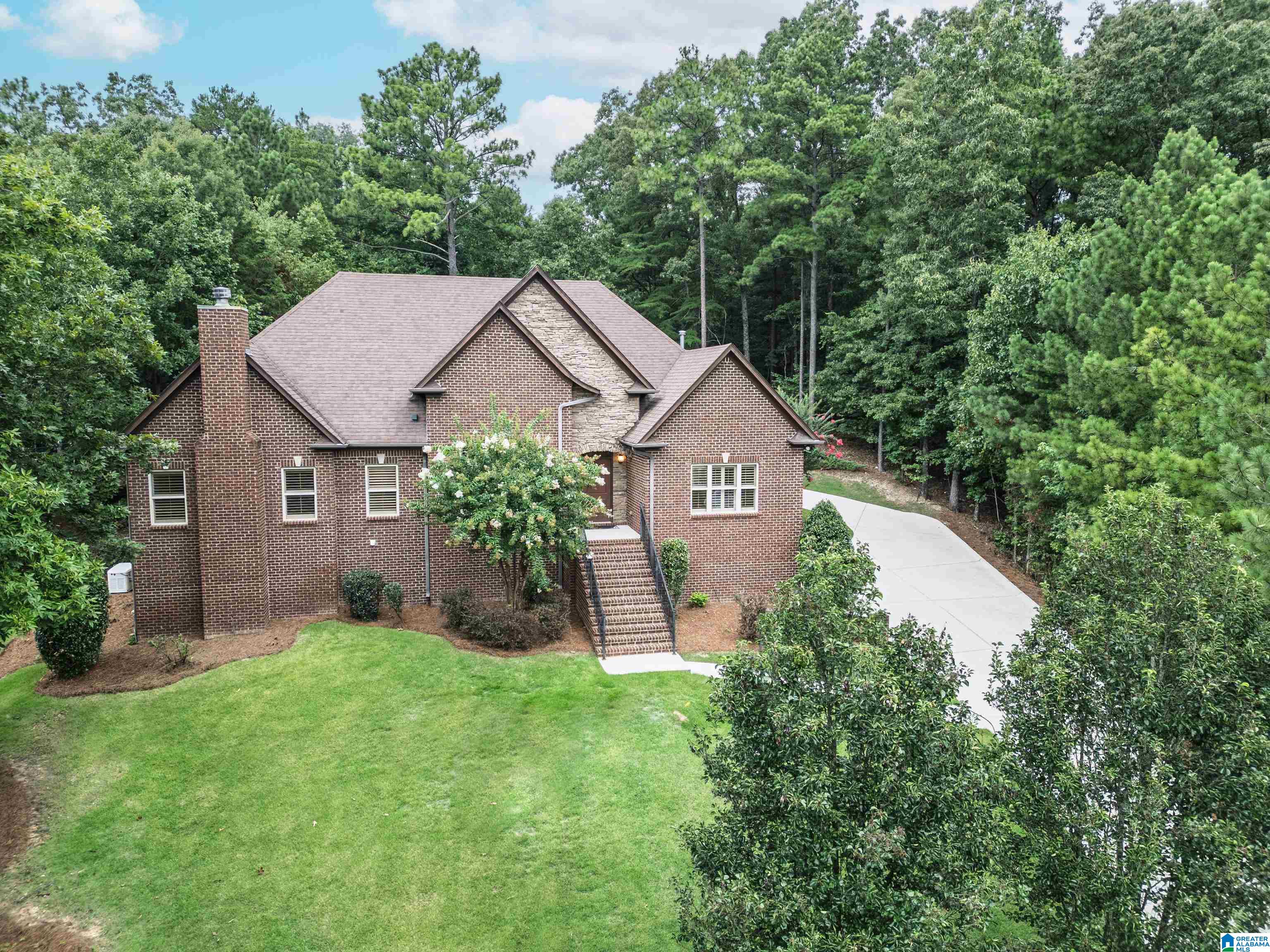 2nd image of 2048 Forest Meadows Circle, Birmingham, AL 35242 | MLS# 21459919