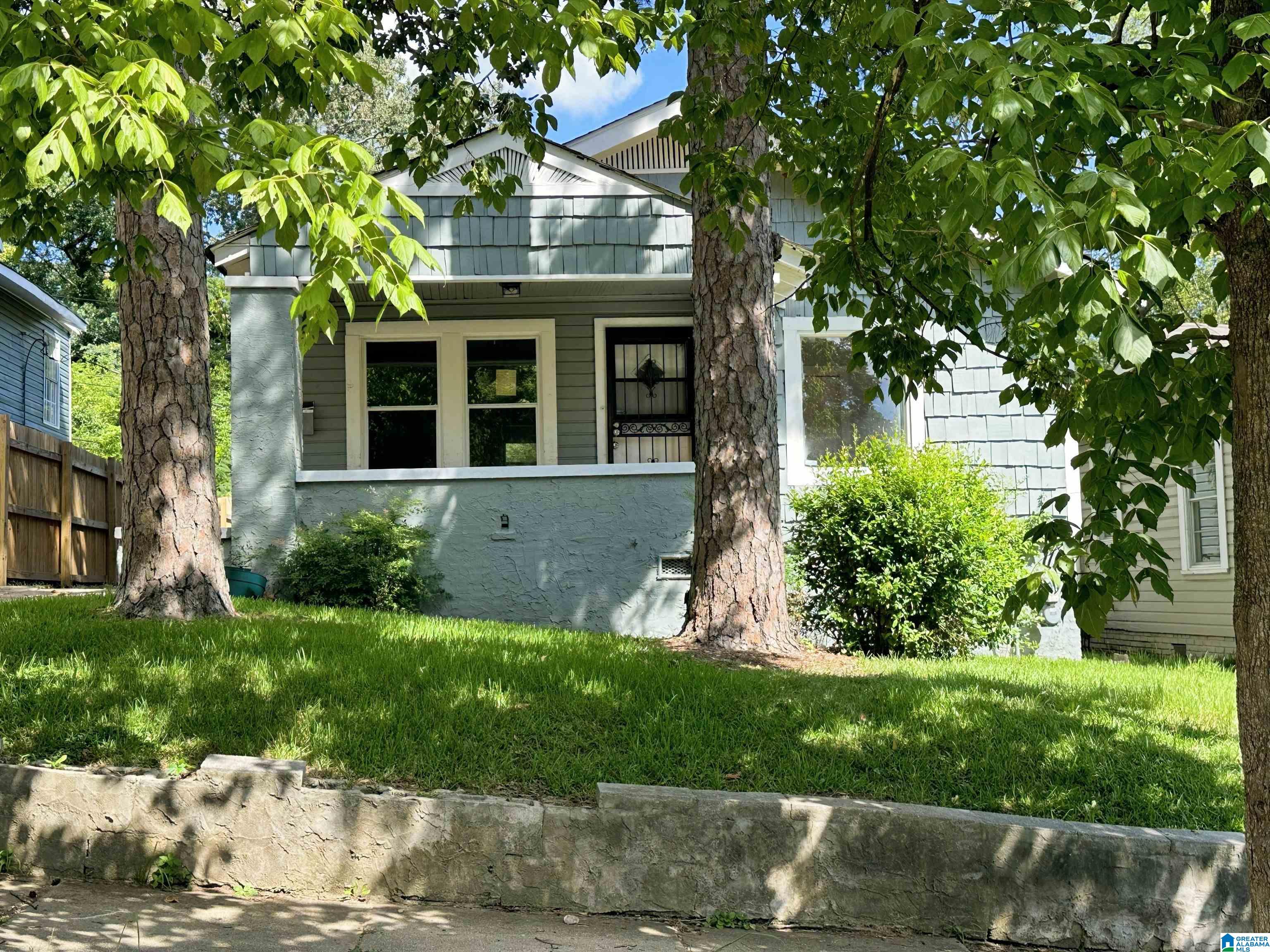 Photo 2 of Single family home for sale at 8033 5th Avenue S, Birmingham, AL 35206 | MLS# 21459928 | Listing updated on 2026-07-29
