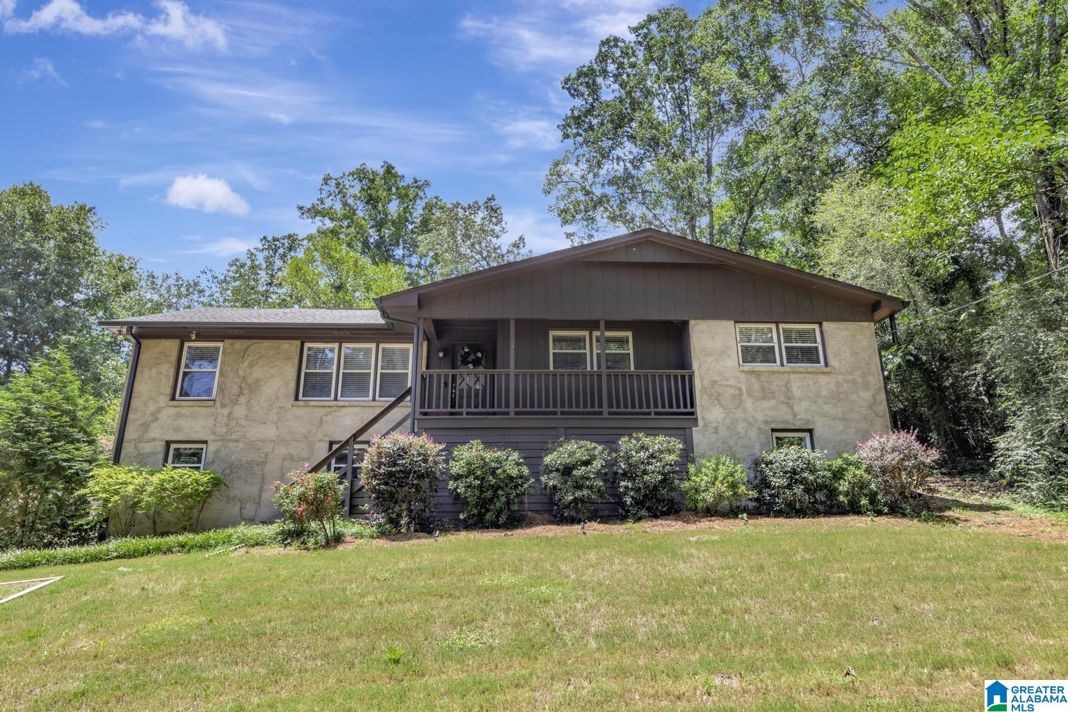 Photo 4 of Single family home for sale at 3536 Valley Cir, Vestavia, AL 35243 | MLS# 21459945 | Listing updated on 2026-09-14