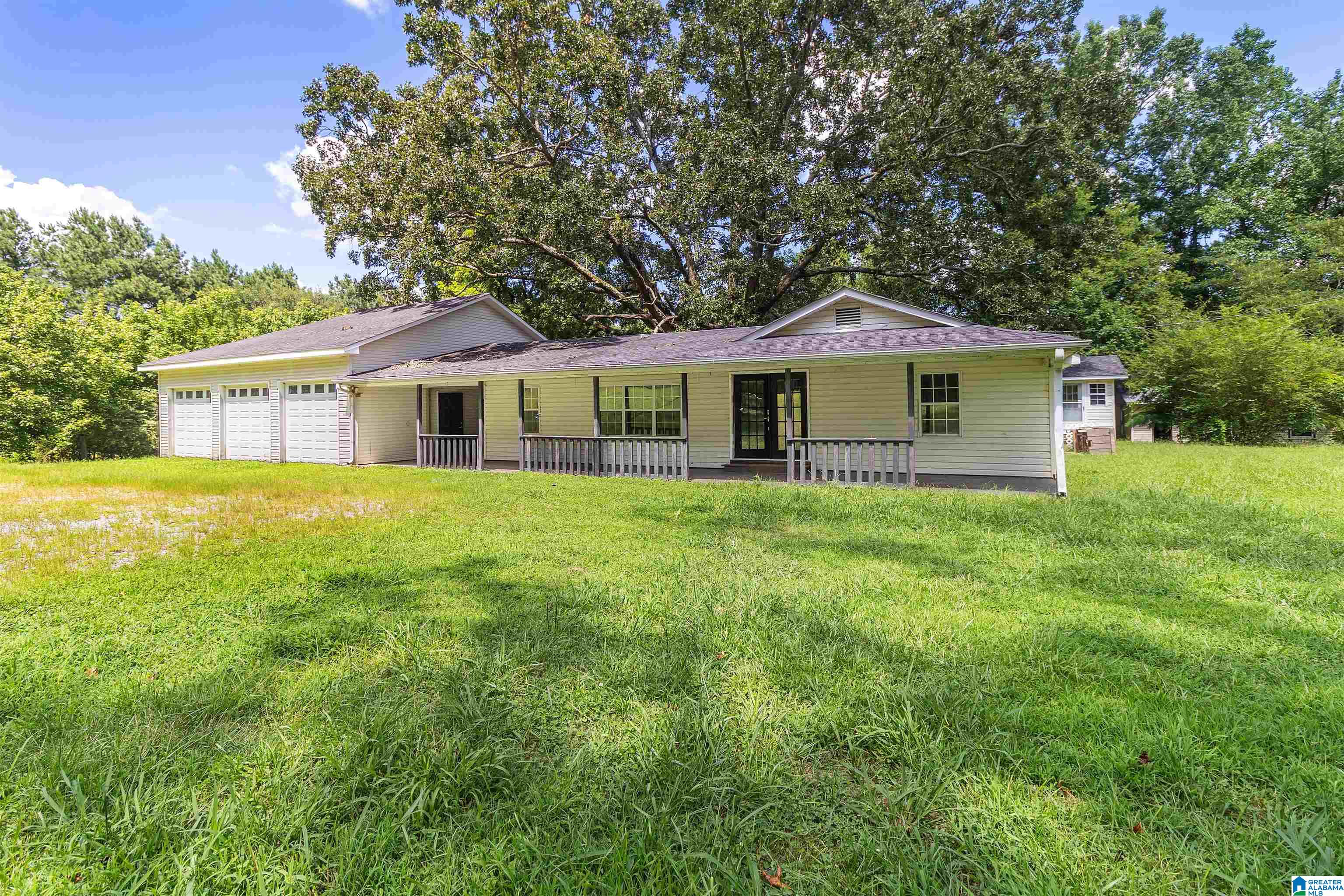 1st image of 454 Hutchens Dr, Oneonta, AL 35121 | MLS# 21459948