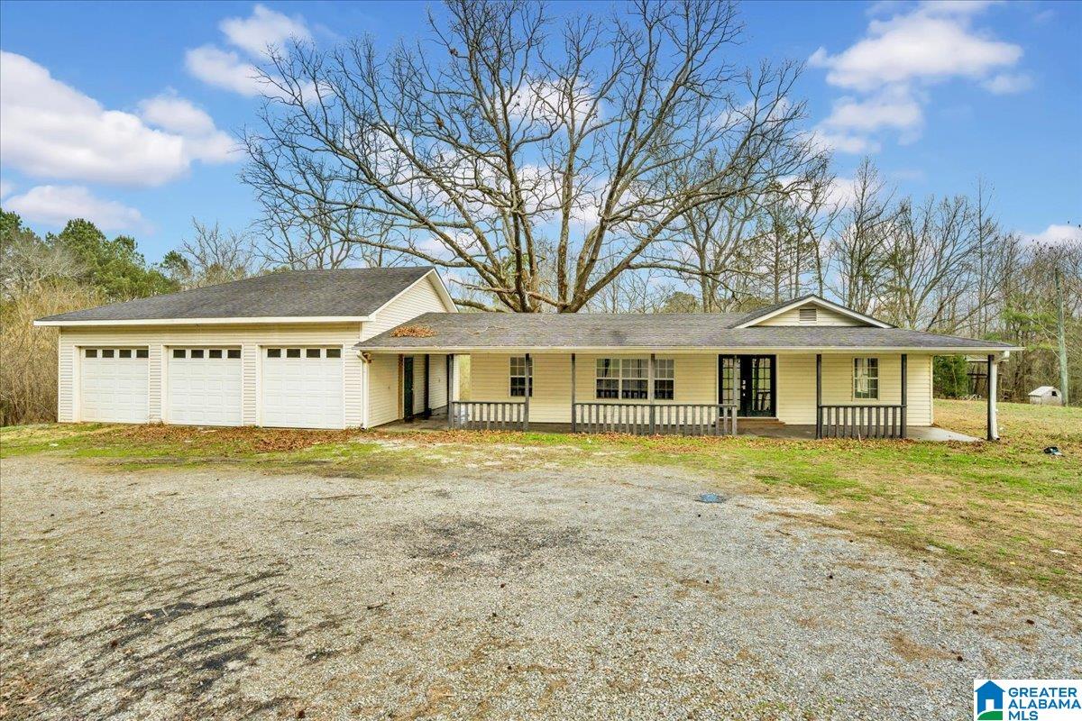 21st image of 454 Hutchens Dr, Oneonta, AL 35121 | MLS# 21459948