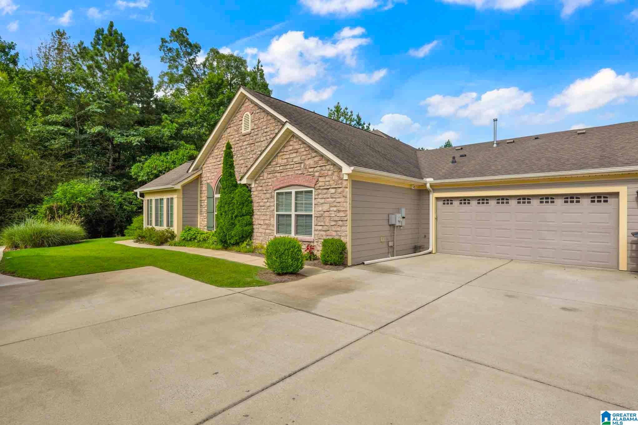 Photo 3 of Condo for sale at 141 Cornerstone Ct #141, Bessemer, AL 35022 | MLS# 21459953 | Listing updated on 2026-09-09