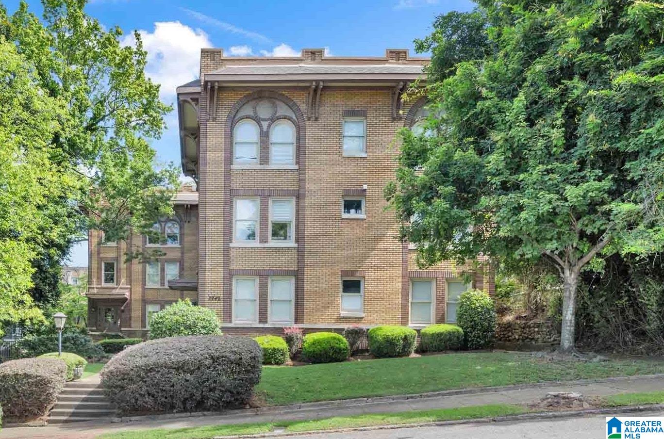 Photo 1 of Condo for sale at 2242 Arlington Ave S #3, Birmingham, AL 35205 | MLS# 21459969 | Listing updated on 2026-09-01