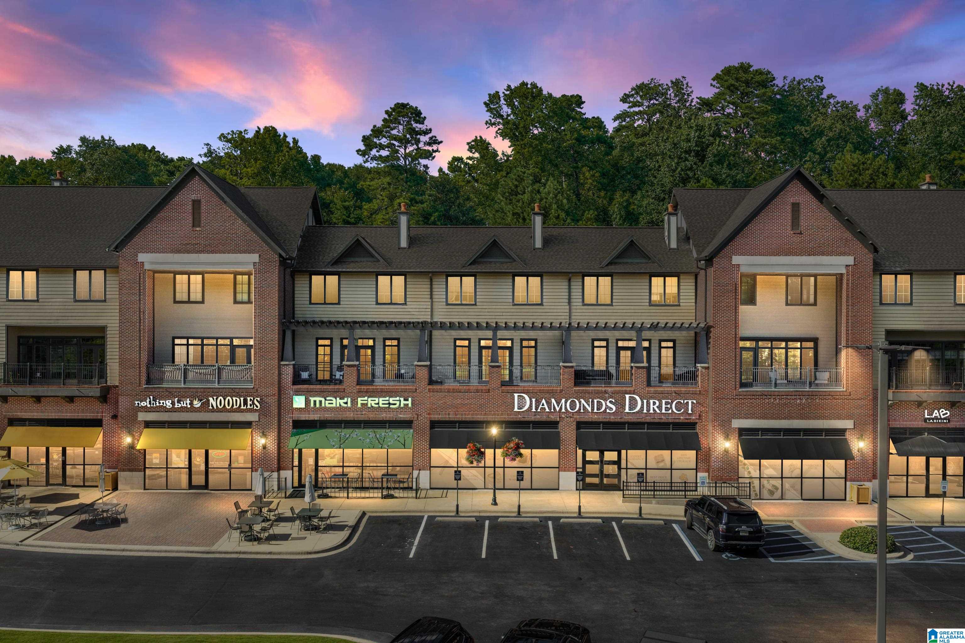 2nd image of 2910 Cahaba Village Pl #2910, Mountain Brook, AL 35243 | MLS# 21459995