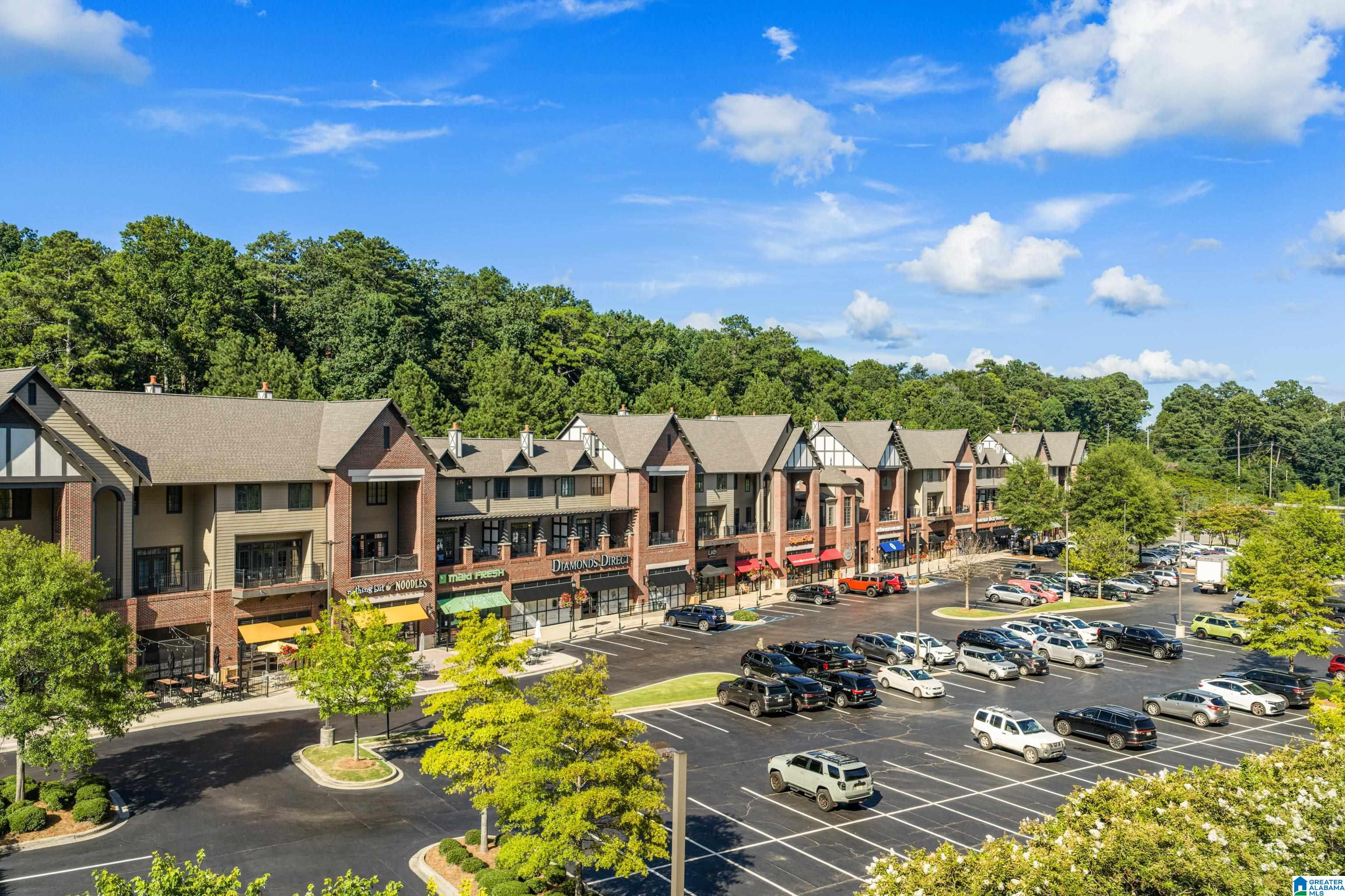 36th image of 2910 Cahaba Village Pl #2910, Mountain Brook, AL 35243 | MLS# 21459995