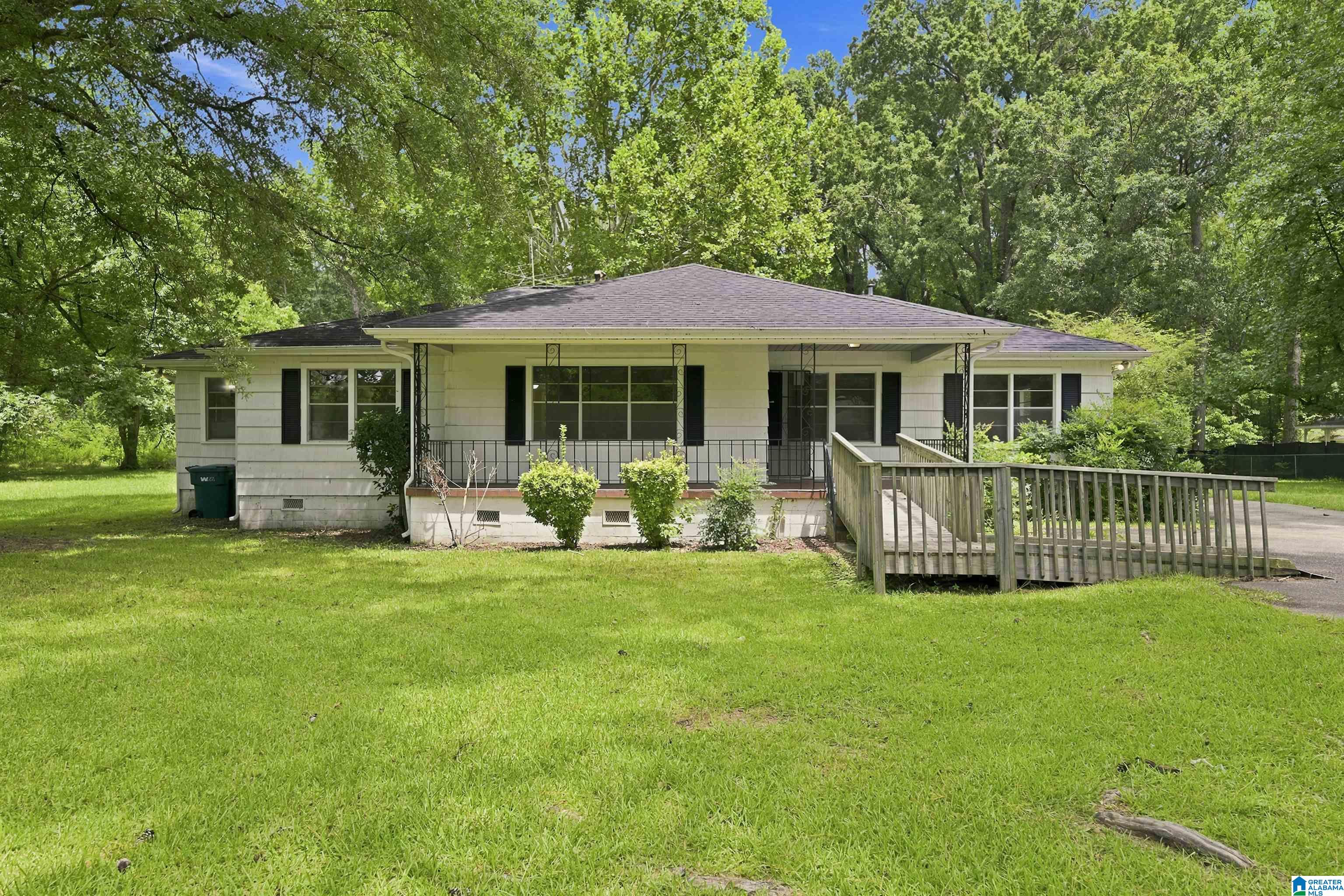 image of 710 Sunny Lane Dr Ne, Center Point, AL 35215 | MLS# 21459996