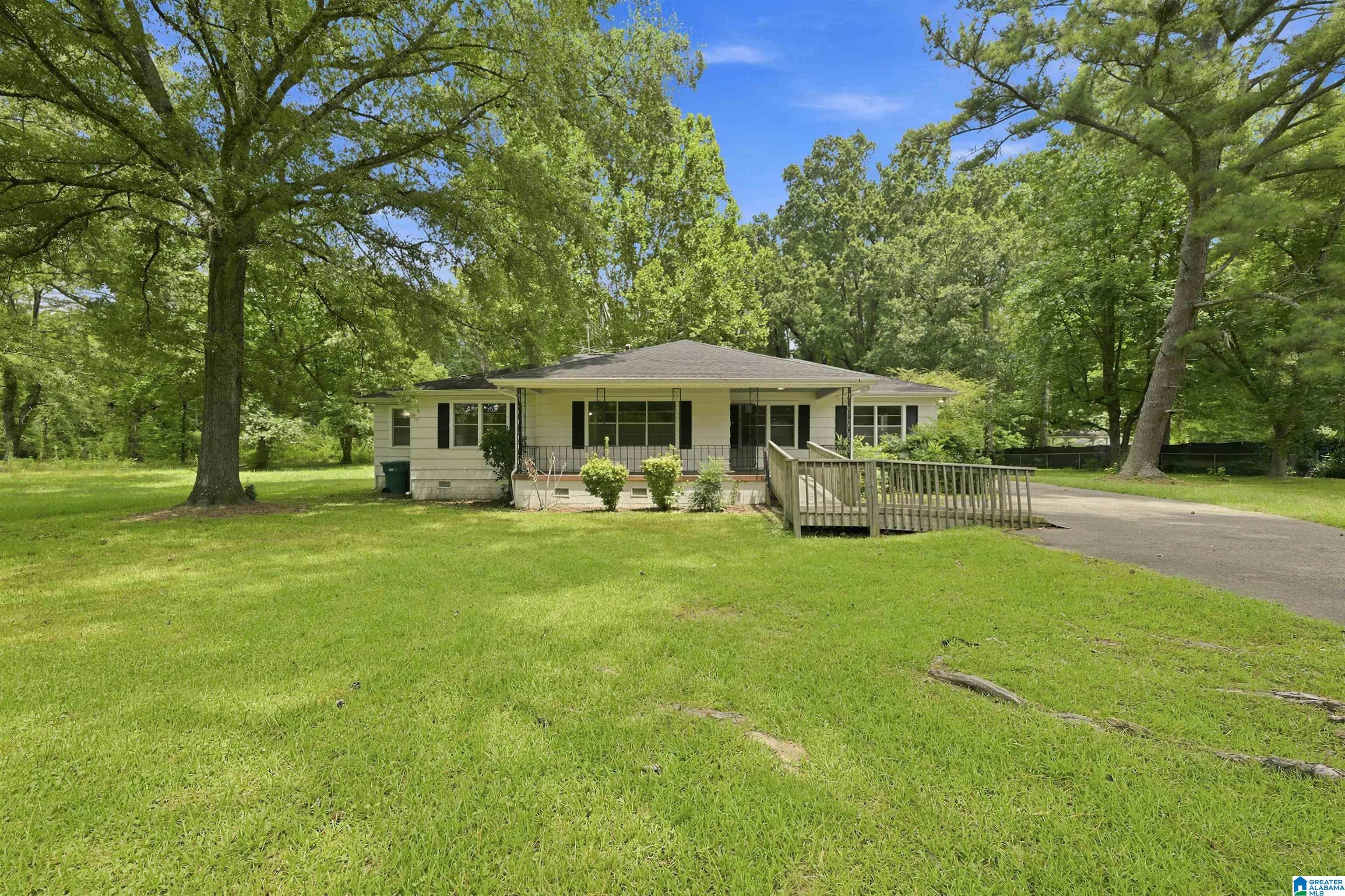image of 710 Sunny Lane Dr Ne, Center Point, AL 35215 | MLS# 21459996