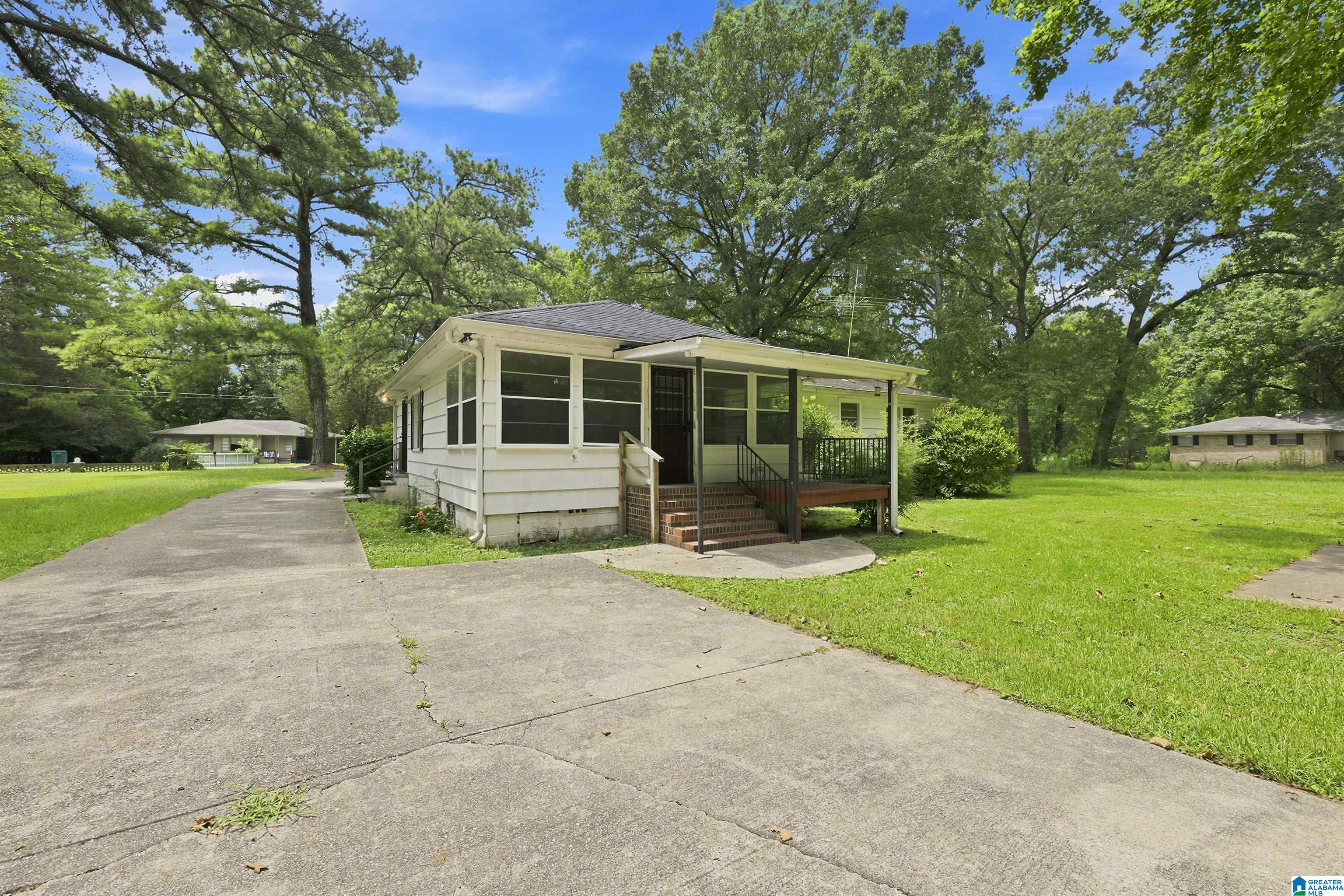 image of 710 Sunny Lane Dr Ne, Center Point, AL 35215 | MLS# 21459996
