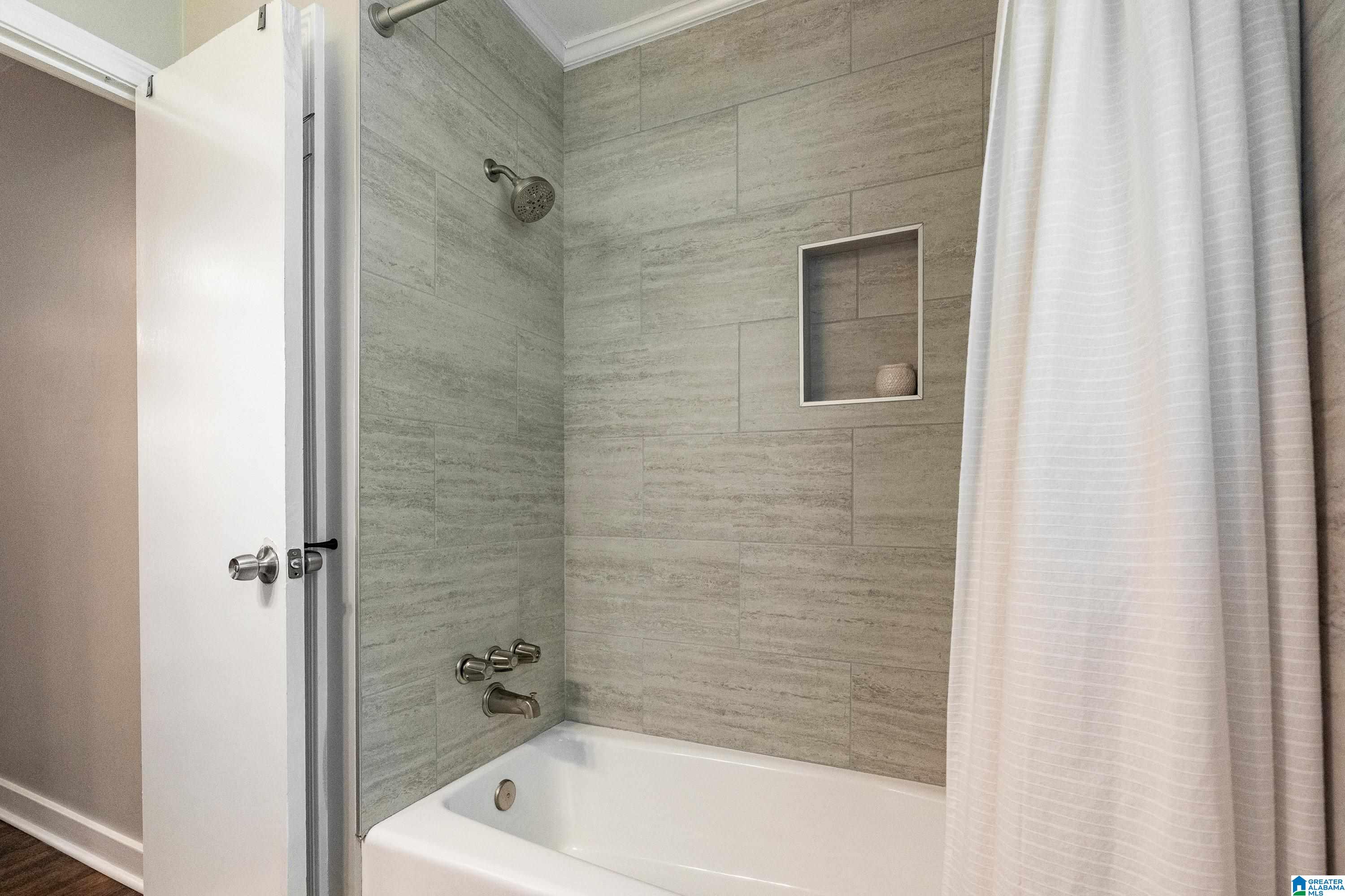 Photo 33 of Single family home for sale at 1620 Cresthill Rd, Birmingham, AL 35213 | MLS# 21460037 | Listing updated on 2026-08-31