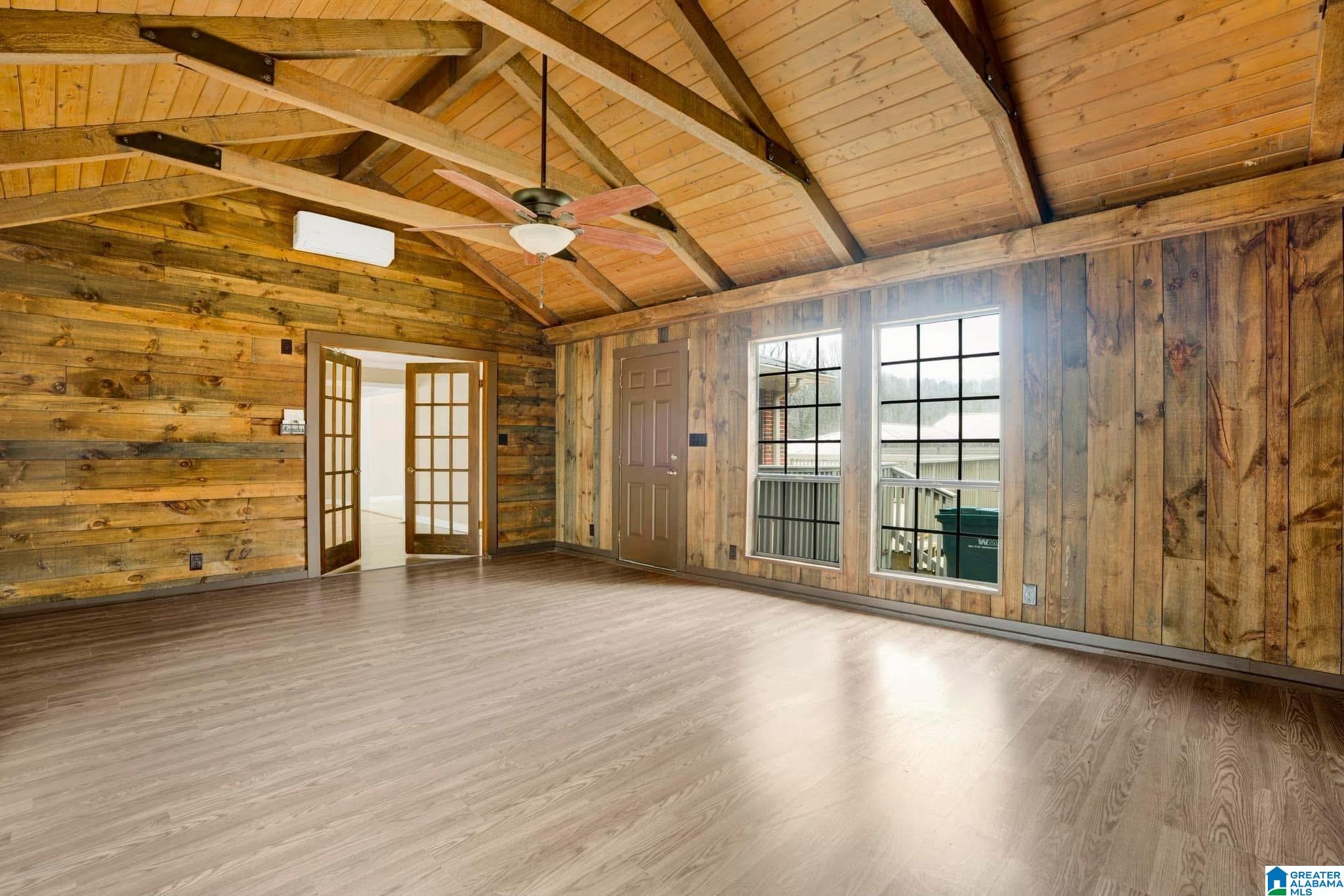 image of 2721 5th Street Ne, Center Point, AL 35215 | MLS# 21460039