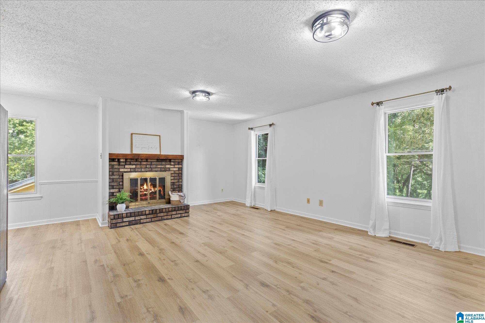 2nd image of 753 Crosscreek Trail, Pelham, AL 35124 | MLS# 21460047