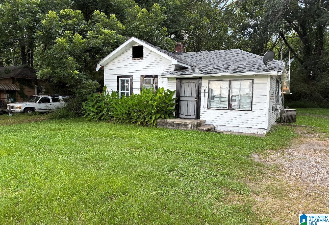Single family home for sale at 1712 Pleasant Grv Rd, DOLOMITE, AL 35061 | MLS# 21460056