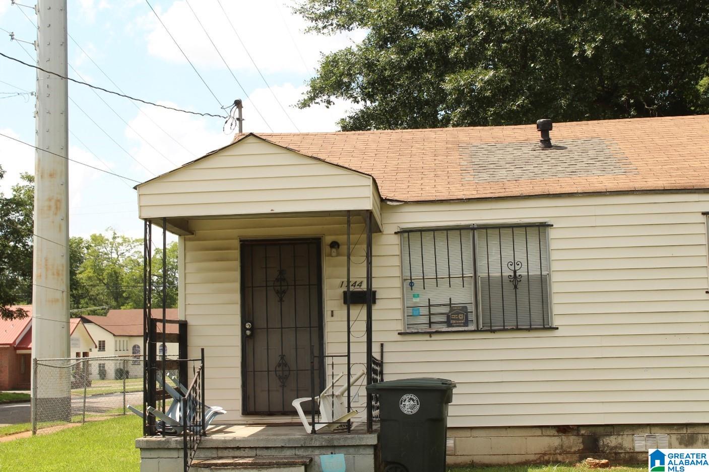 Photo 1 of Single family home for sale at 1744 Mcmillon Ave Sw, Birmingham, AL 35211 | MLS# 21460073 | Listing updated on 2026-07-25