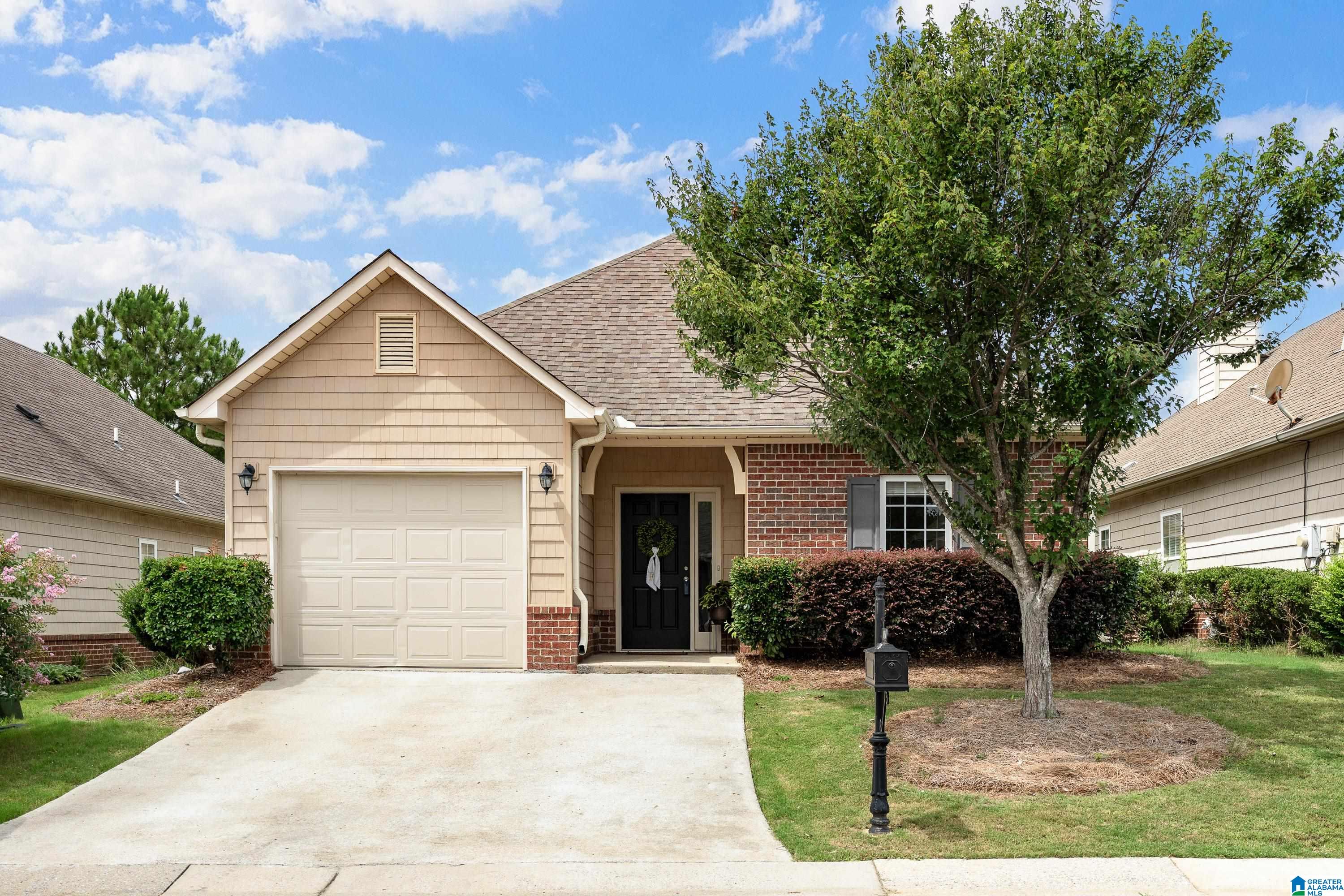 1st image of 1050 Fairbank Lane, Chelsea, AL 35043 | MLS# 21460103