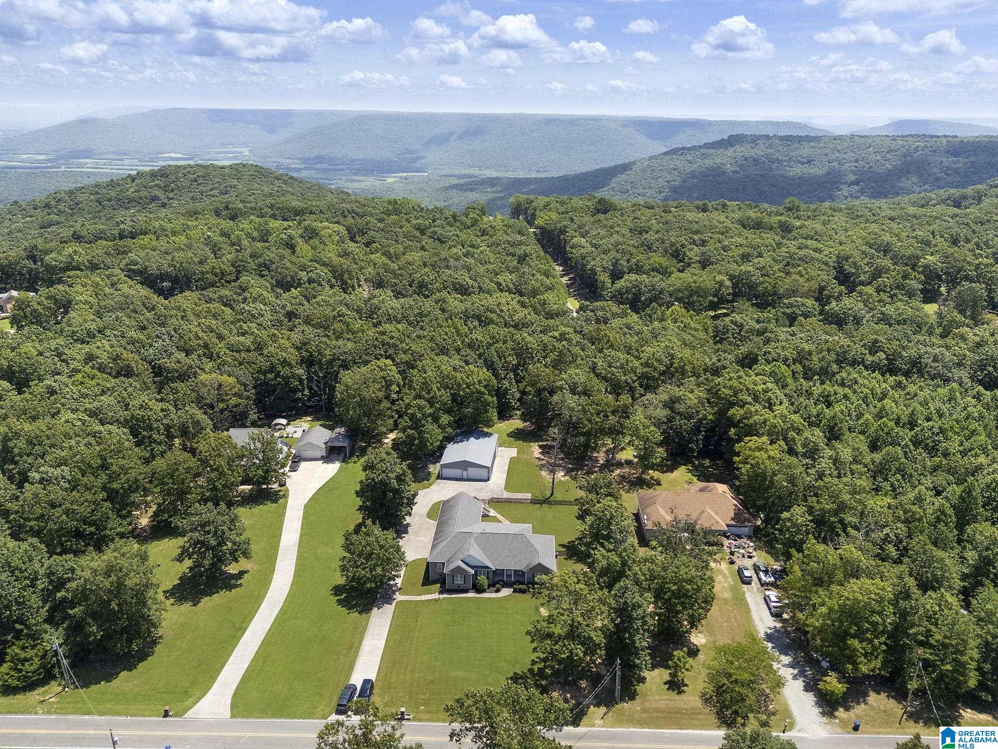 Photo 4 of Single family home for sale at 107 High Blf Rd, Gurley, AL 35748 | MLS# 21460105 | Listing updated on 2026-07-25
