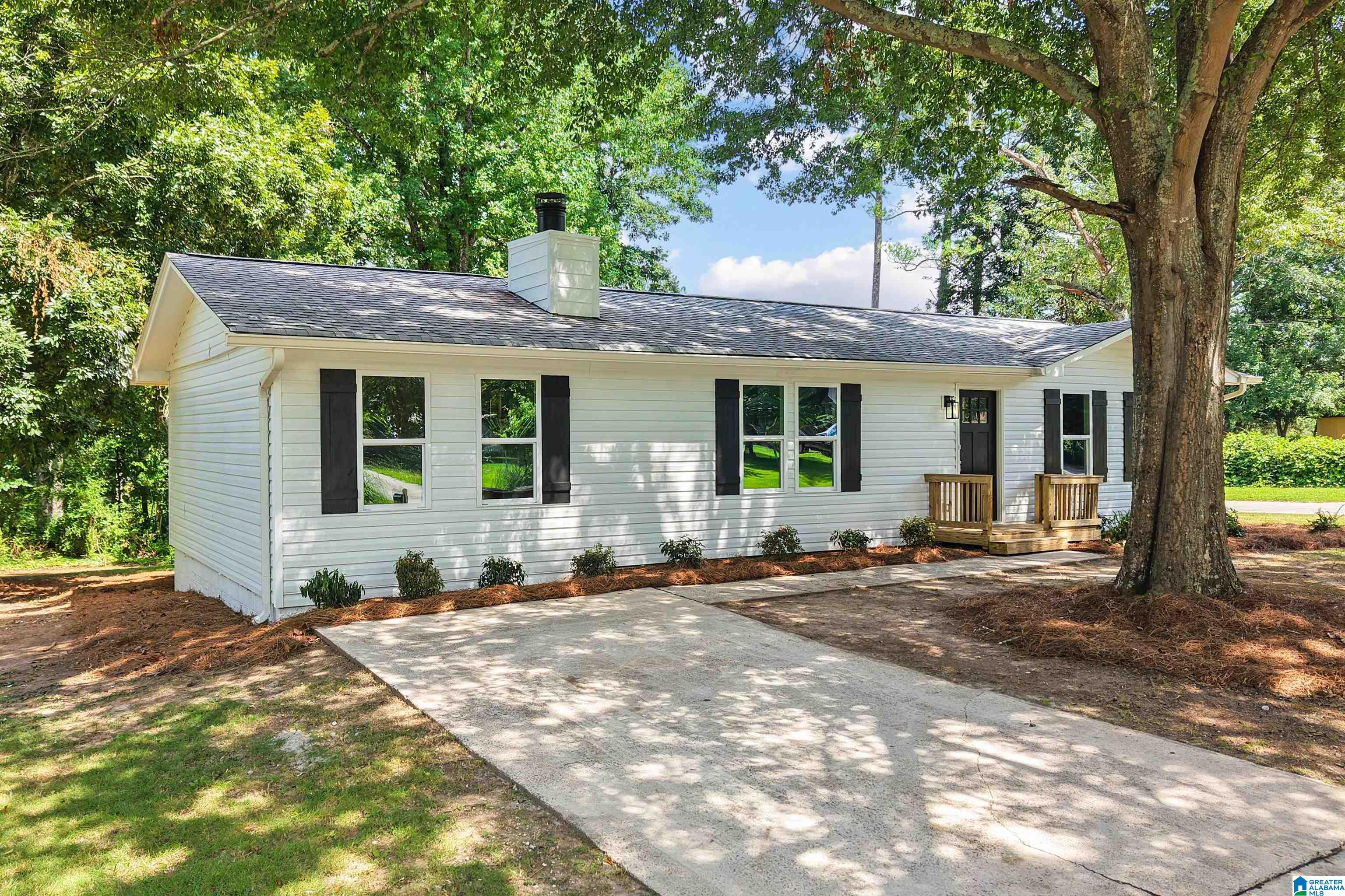 3rd image of 6967 Heather Lane, Pinson, AL 35126 | MLS# 21460108