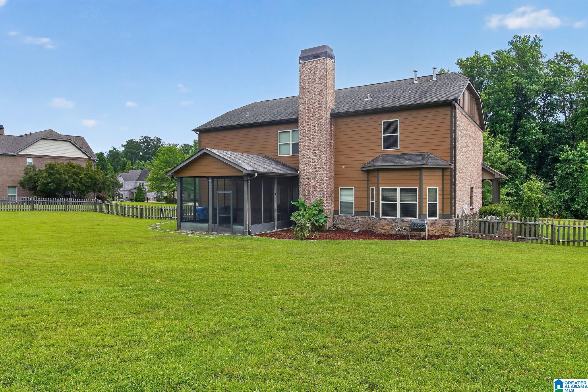 Photo 4 of Single family home for sale at 301 Cypress Glade Ln, Midland City, AL 36350 | MLS# 21460129 | Listing updated on 2026-08-31
