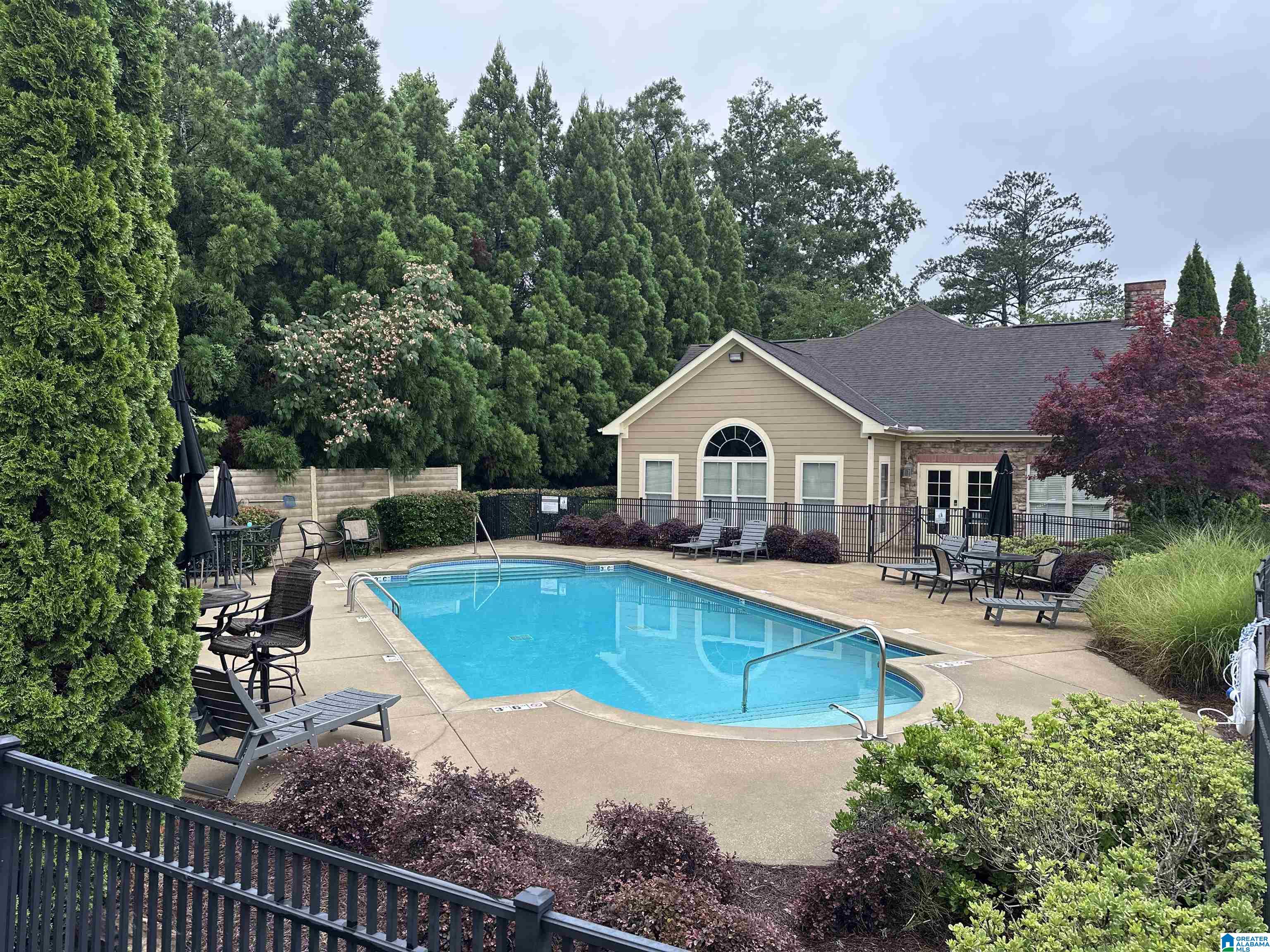 2nd image of 122 Cornerstone Court #122, Bessemer, AL 35022 | MLS# 21460139