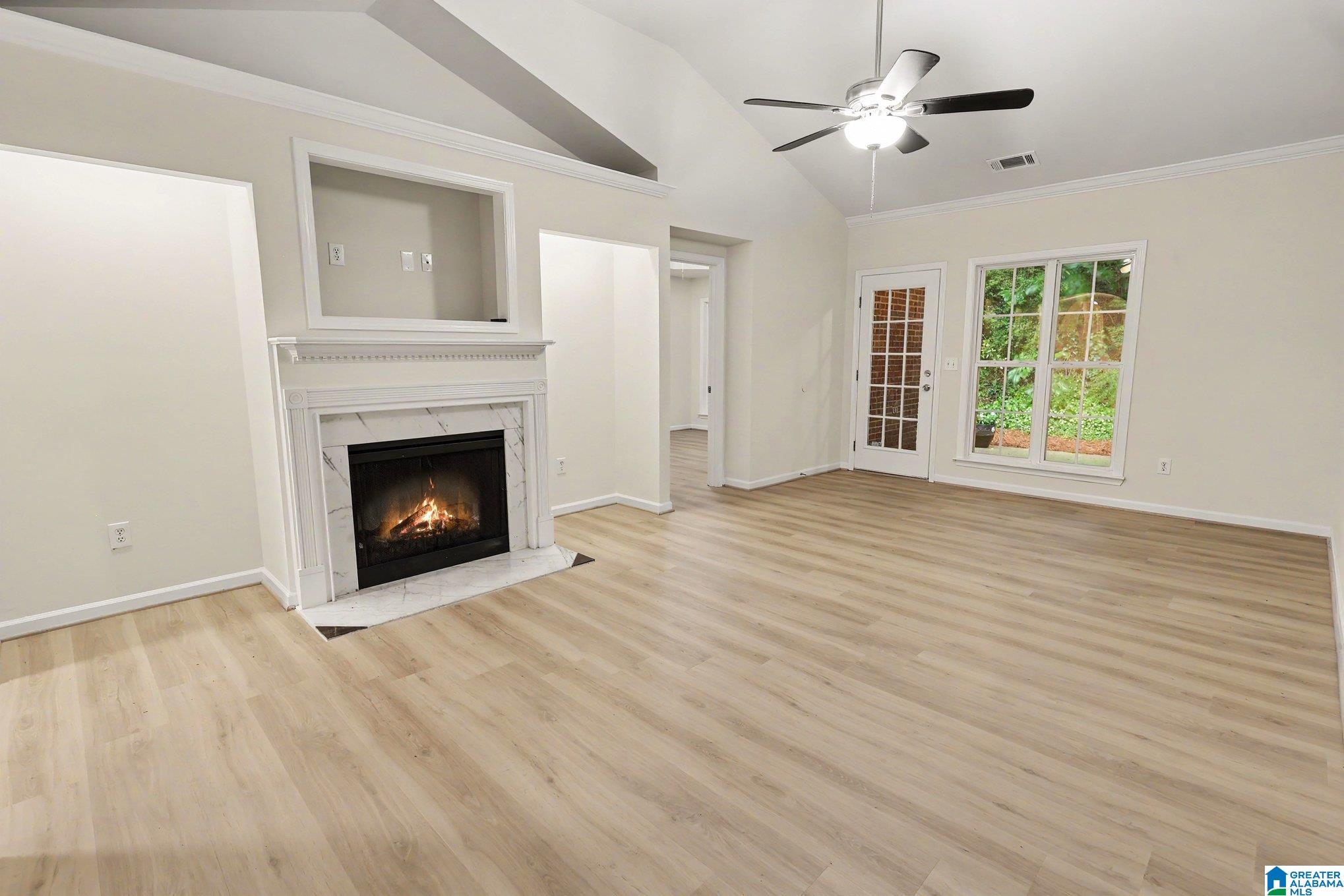 2nd image of 118 Hayesbury Lane, Pelham, AL 35124 | MLS# 21460156