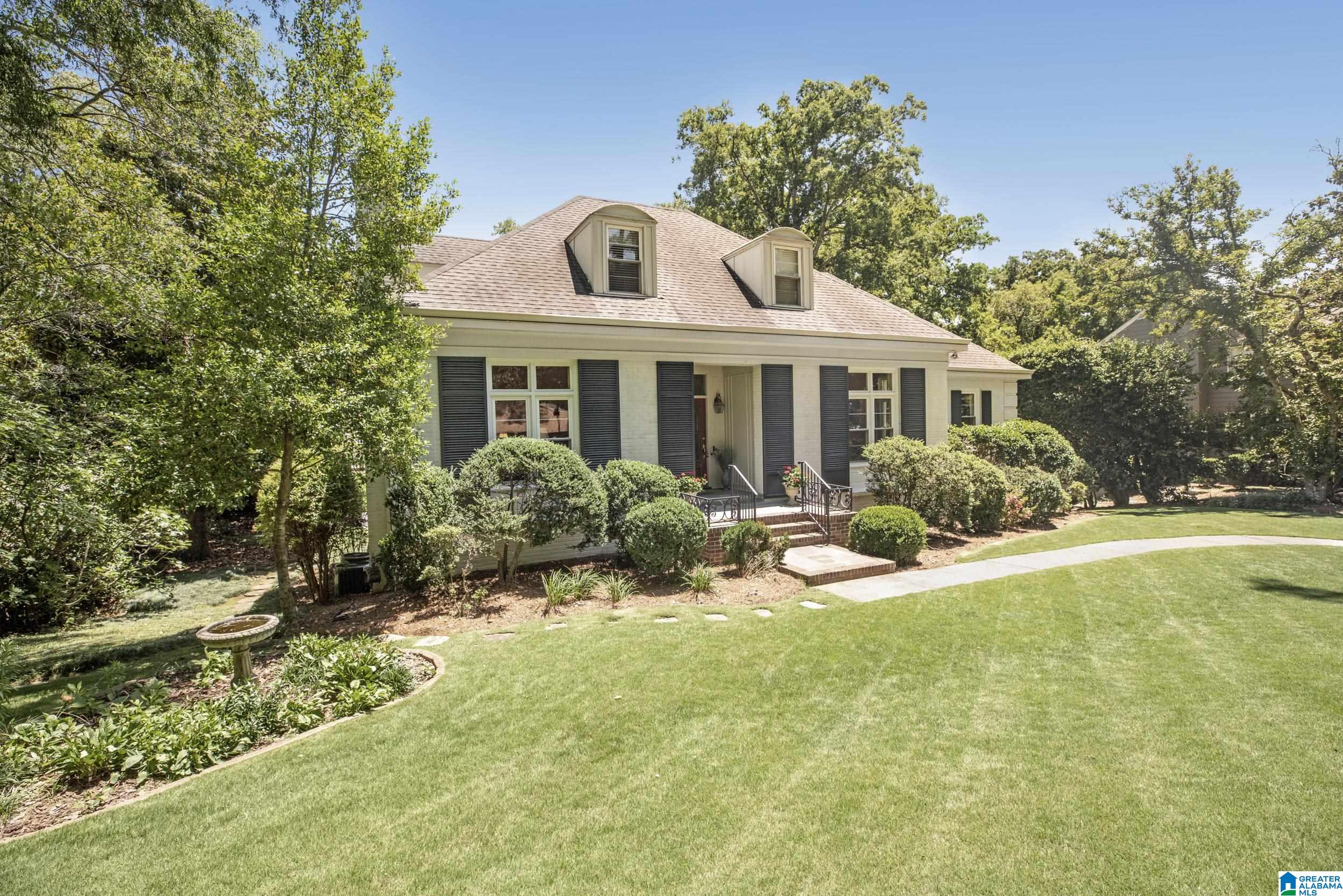 2nd image of 3030 Overhill Road, Mountain Brook, AL 35223 | MLS# 21460161