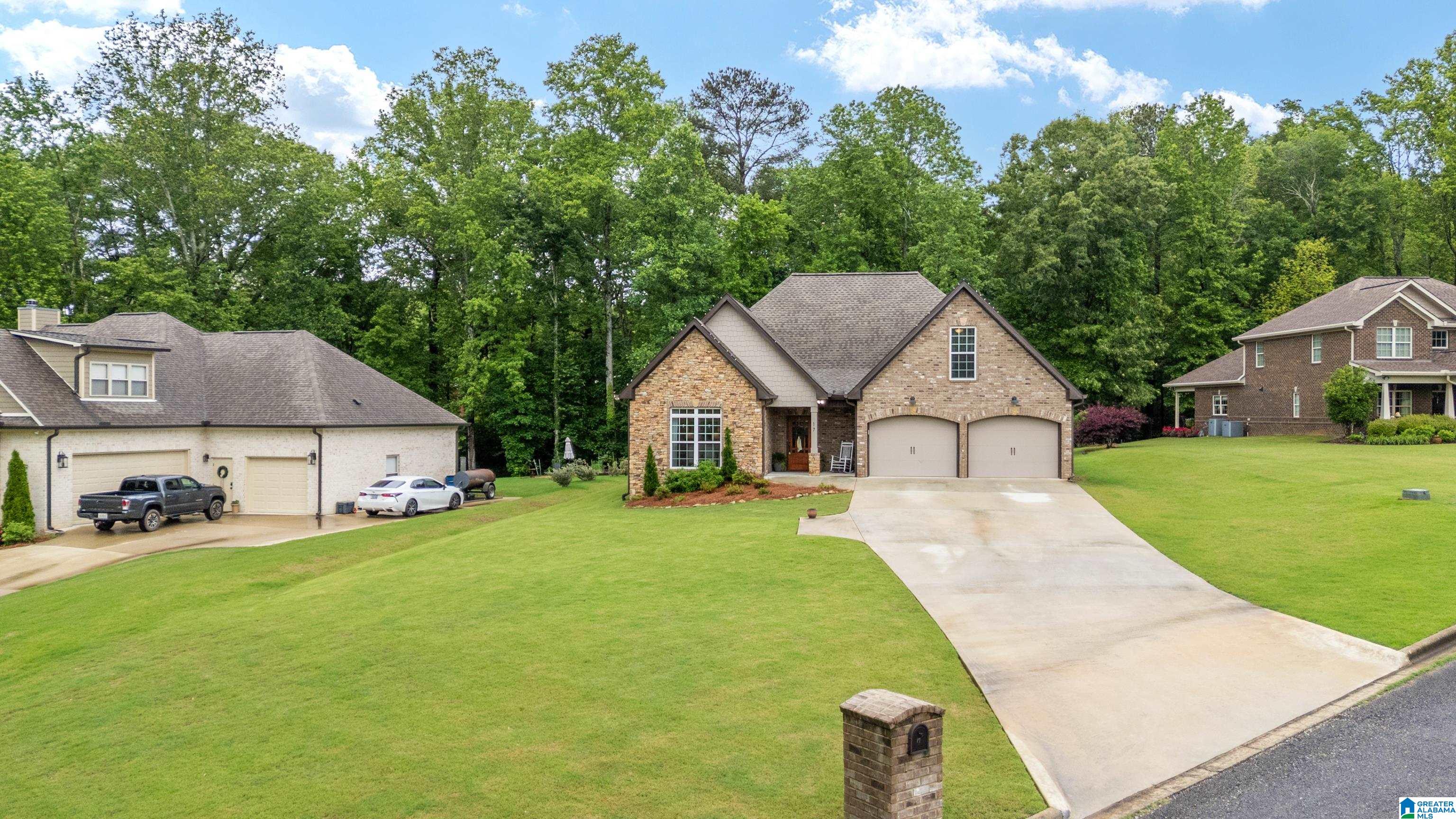 1st image of 17 Ashbury Dr, Warrior, AL 35180 | MLS# 21460164