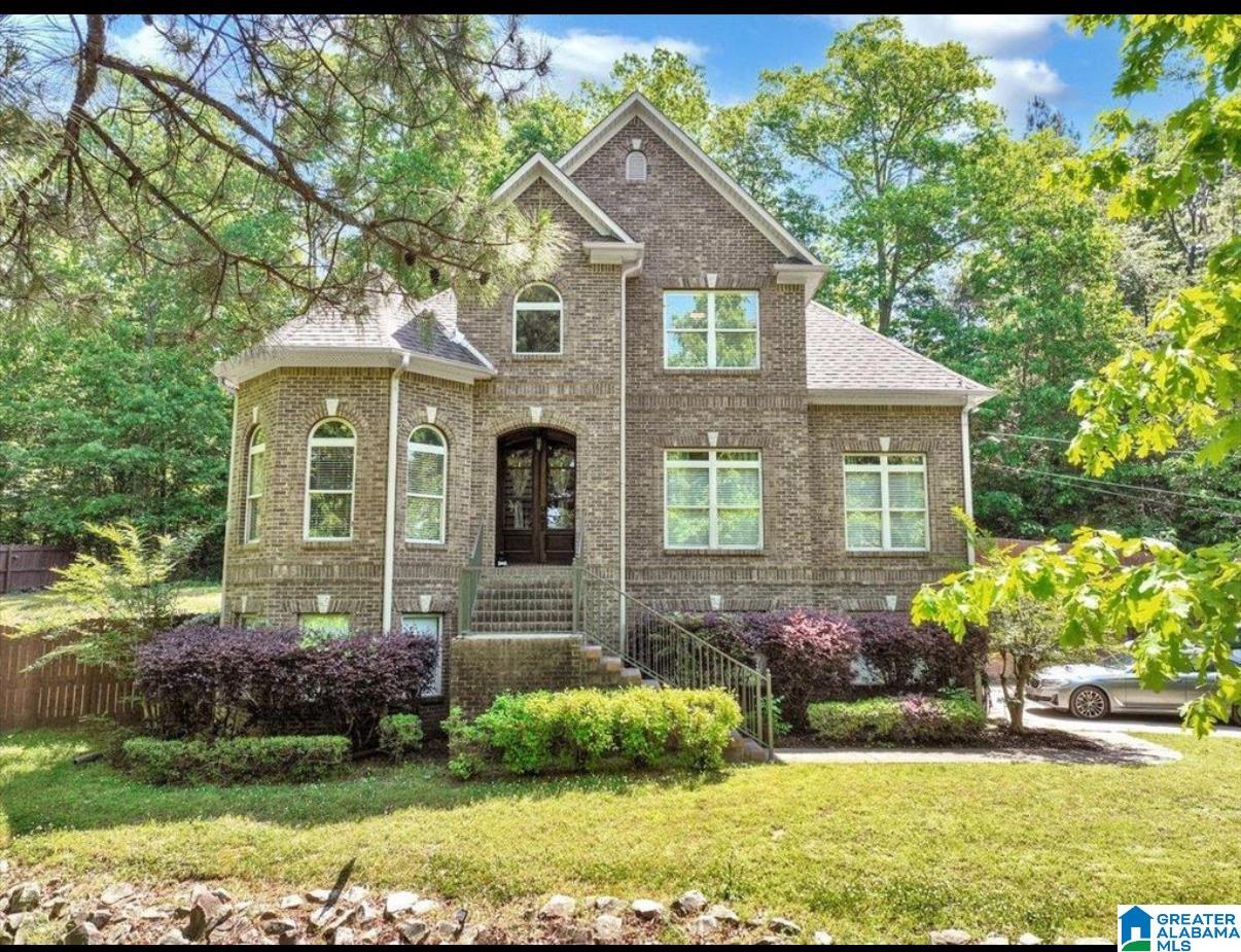 1st image of 3 Mountain Lake Circle, Warrior, AL 35180 | MLS# 21460195