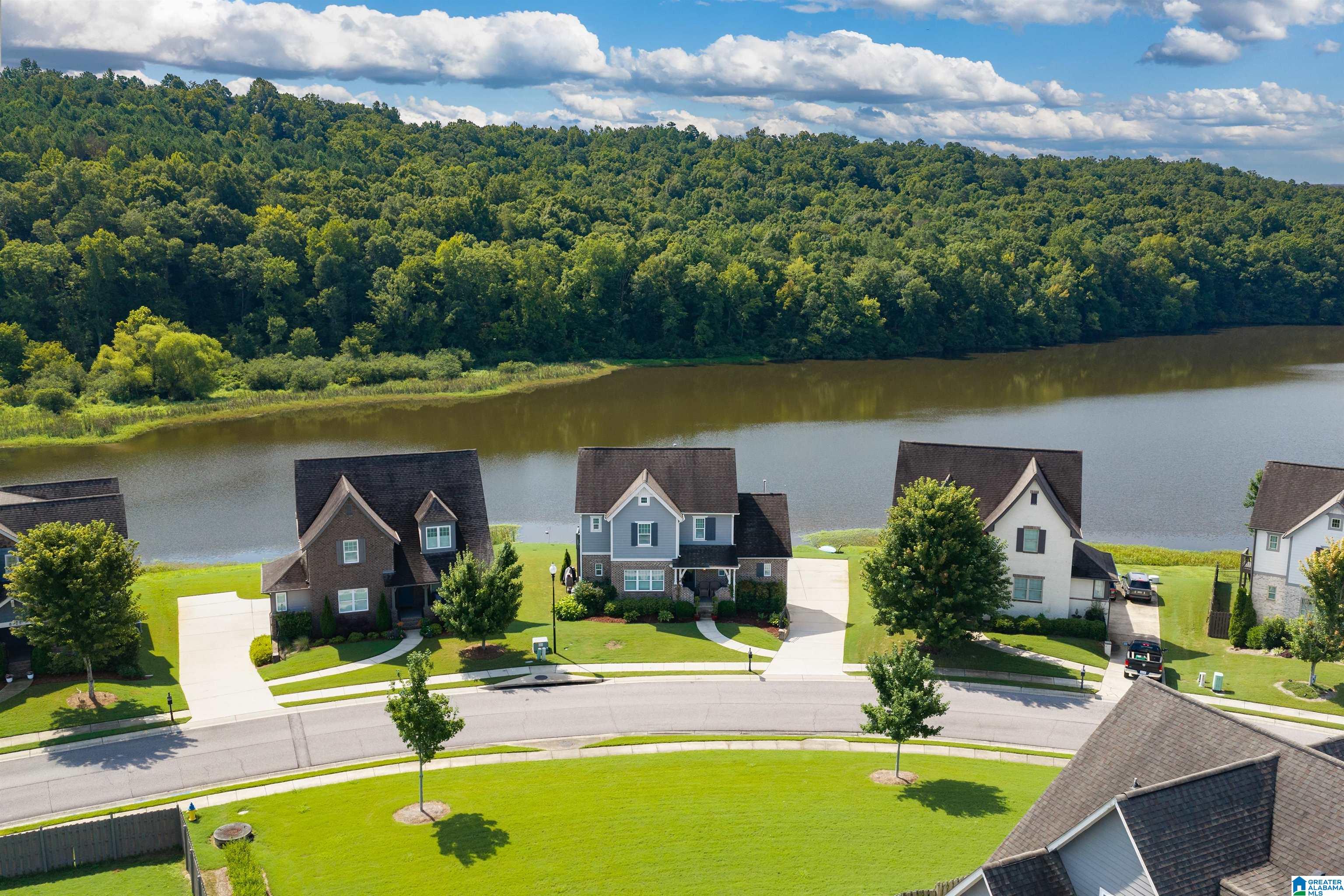 4th image of 8117 Caldwell Dr, Trussville, AL 35173 | MLS# 21460197
